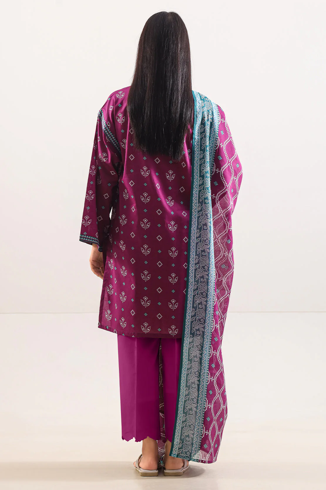 Unstitched Printed Lawn 3 Piece - Image 3