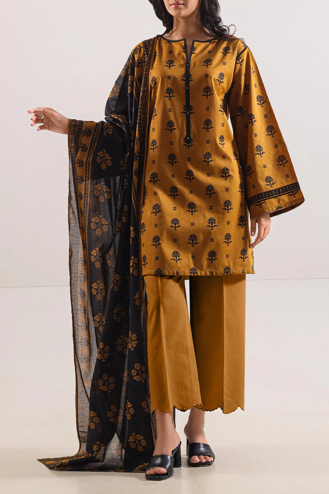 Unstitched Printed Lawn 3 Piece