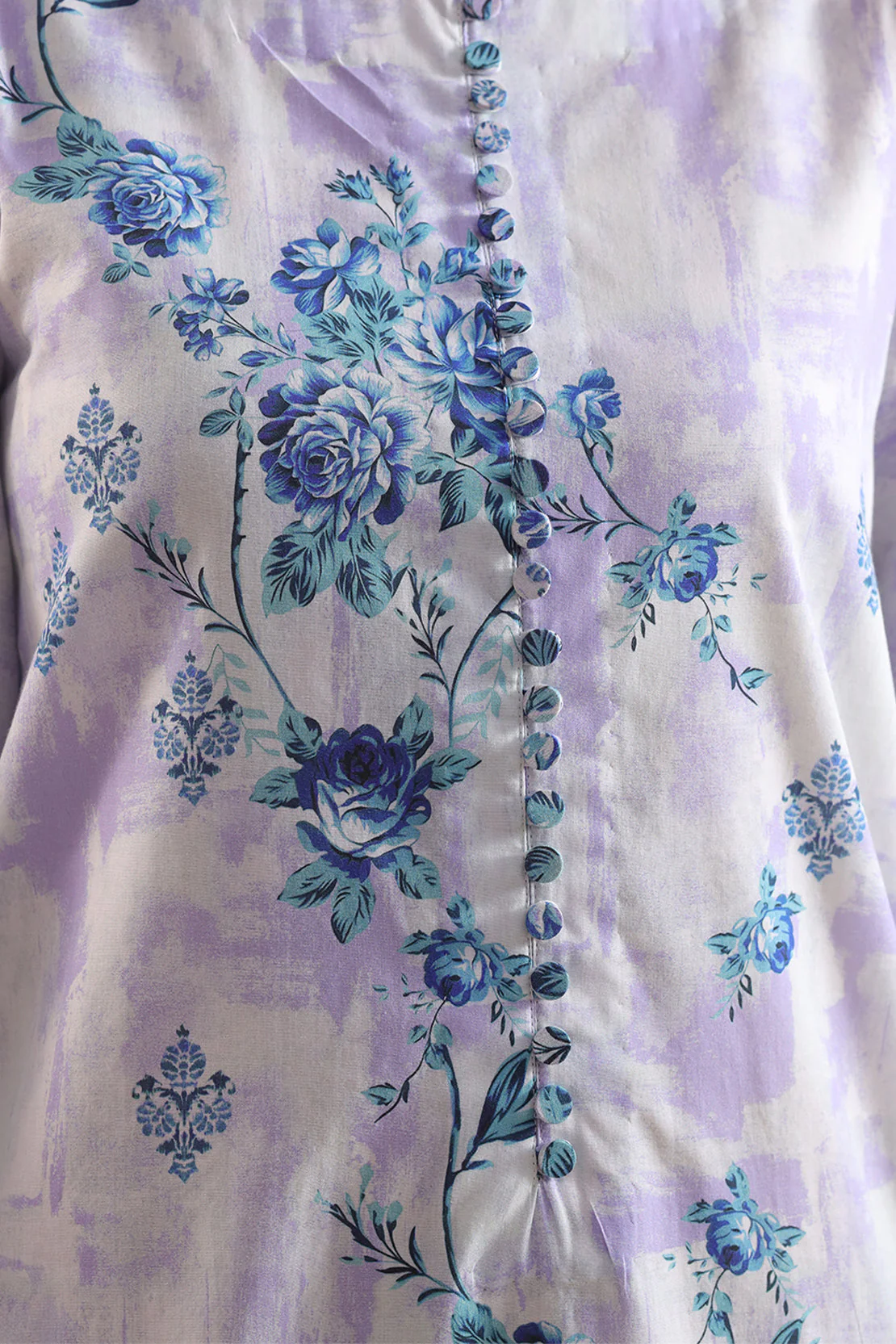 Unstitched Printed Lawn 3 Piece - Image 3