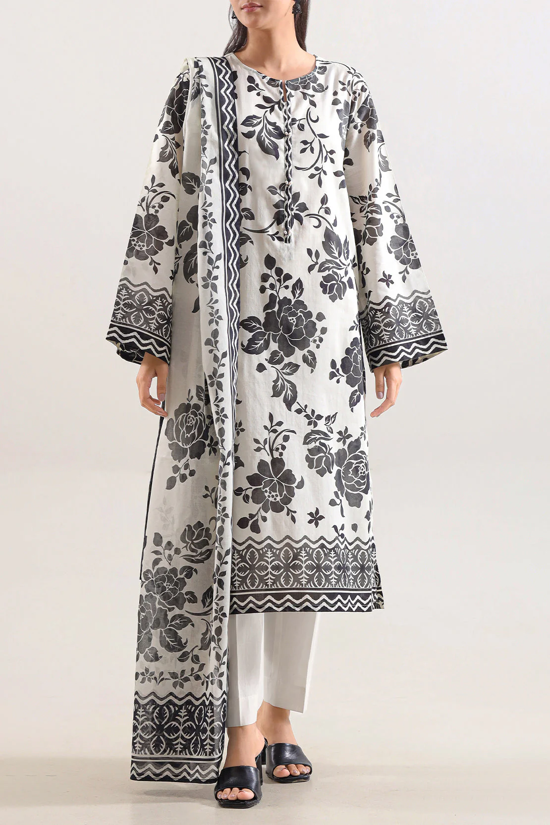 Unstitched Printed Lawn 3 Piece
