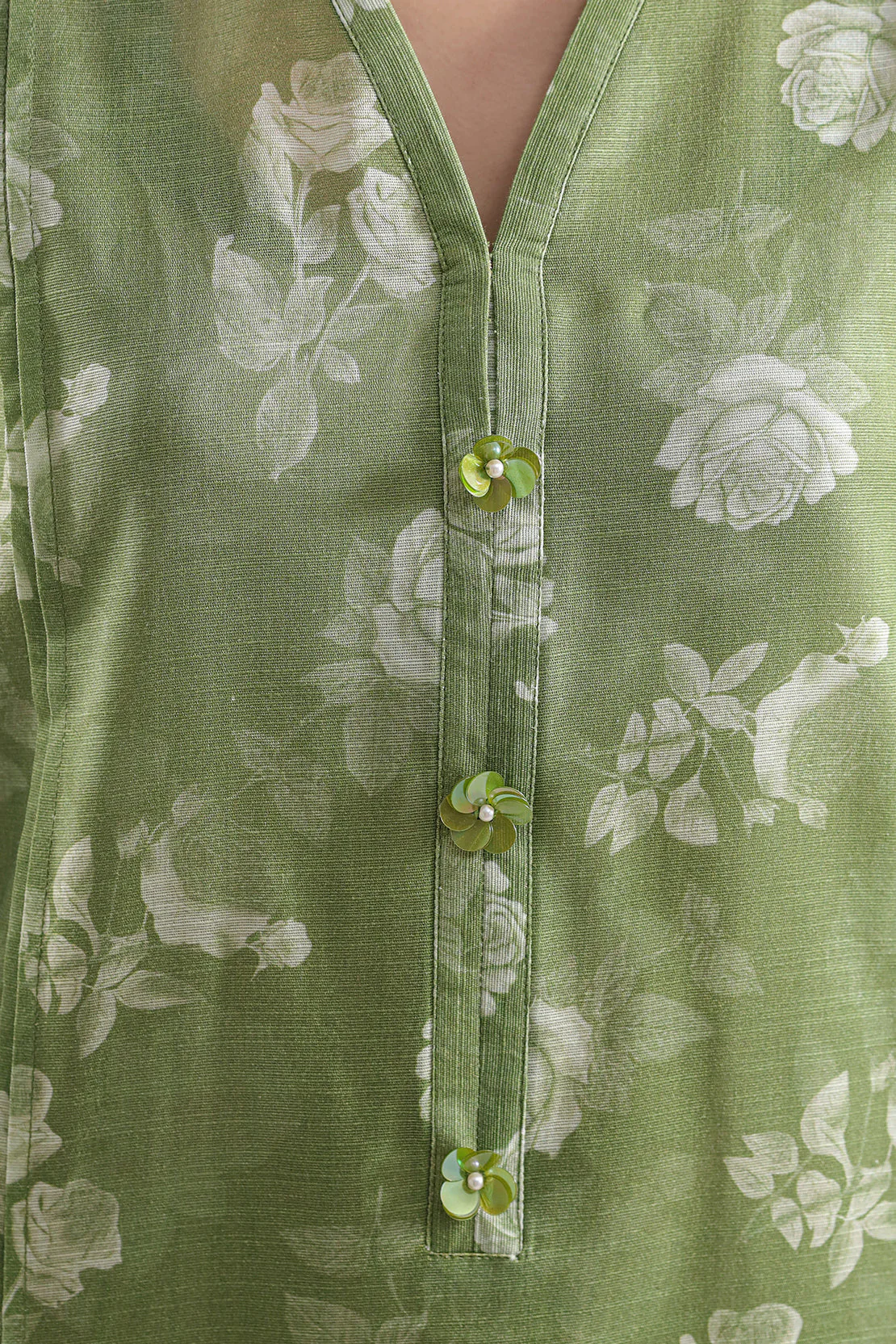Unstitched Printed Lawn 3 Piece - Image 4