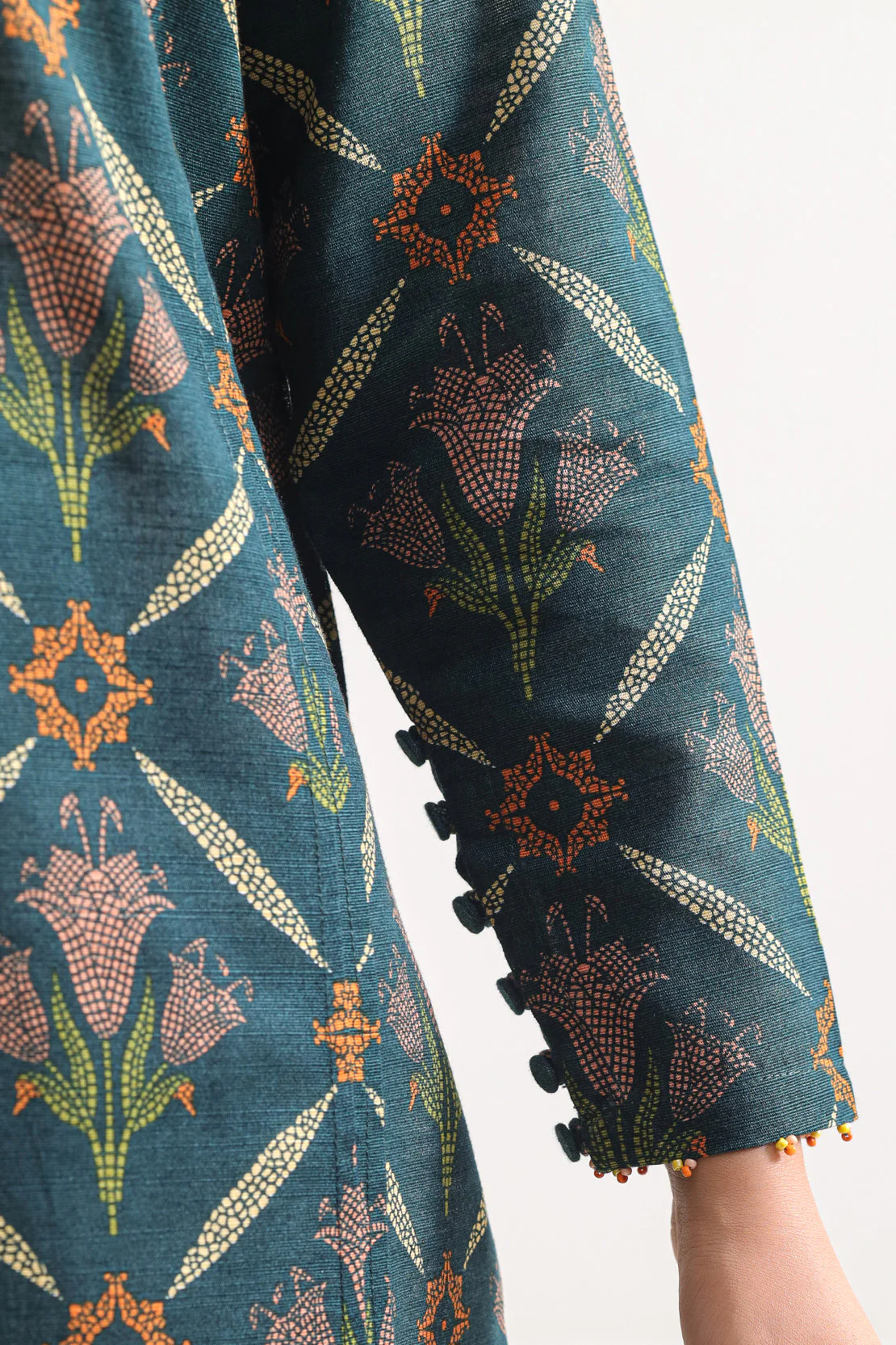 Unstitched Printed Lawn 3 Piece - Image 5