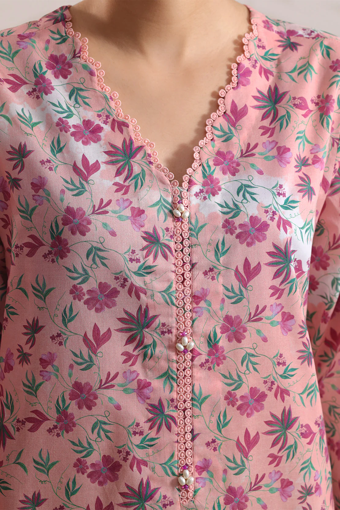 Unstitched Printed Lawn 3 Piece - Image 4