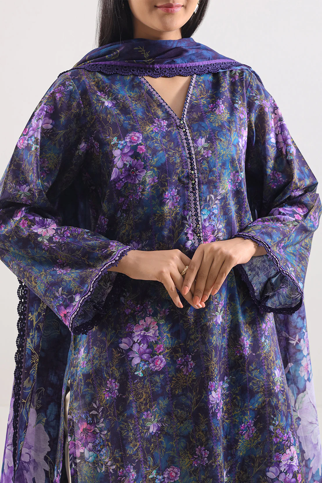 Unstitched Printed Lawn 3 Piece - Image 2