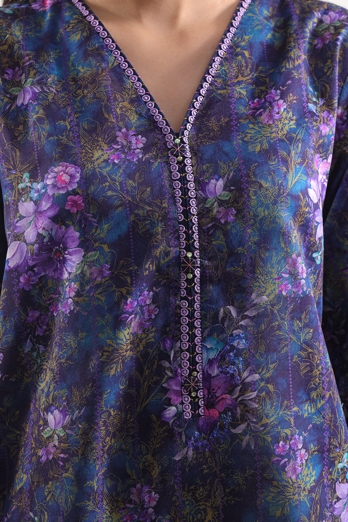 Unstitched Printed Lawn 3 Piece - Image 4