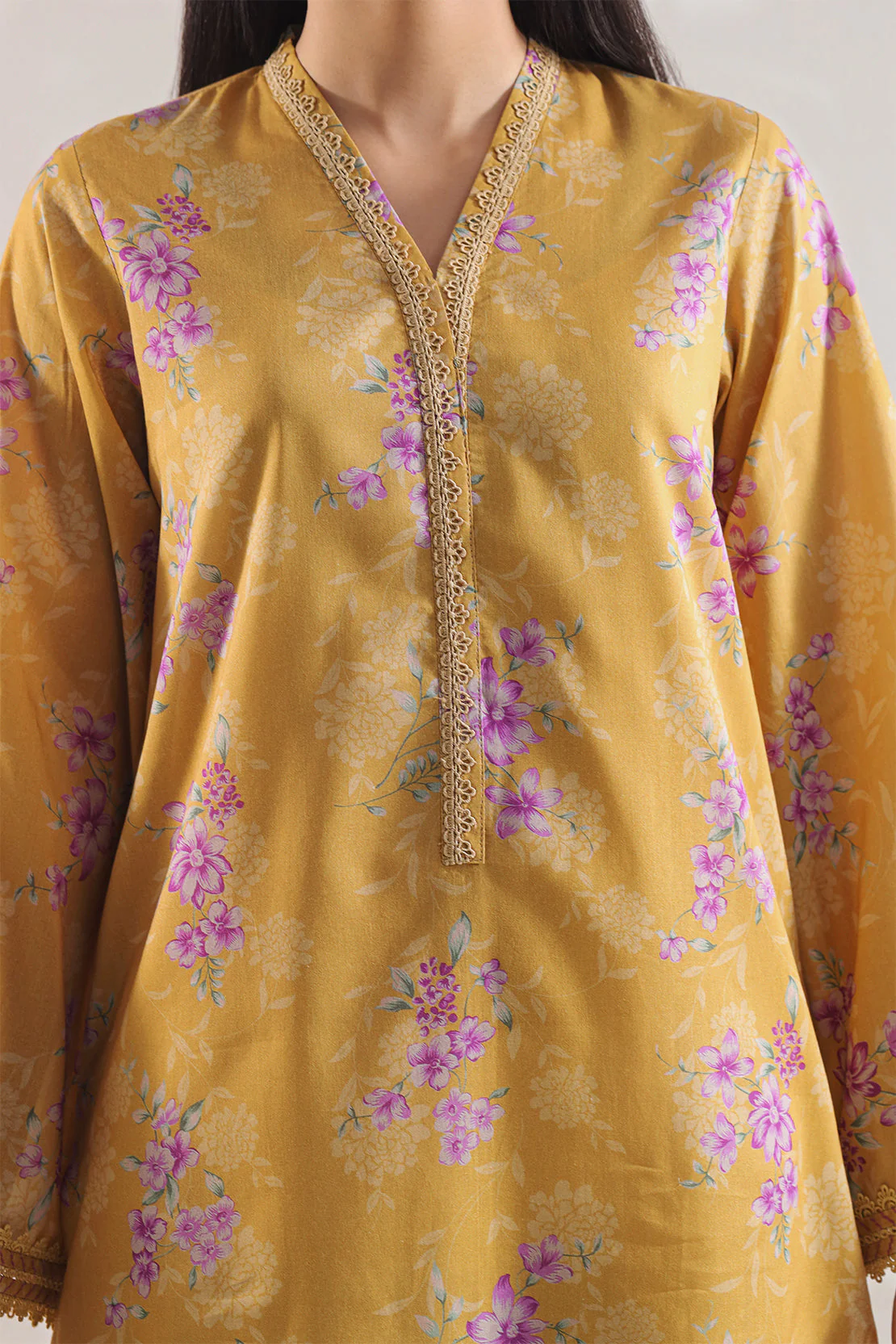 Unstitched Printed Lawn 3 Piece - Image 4