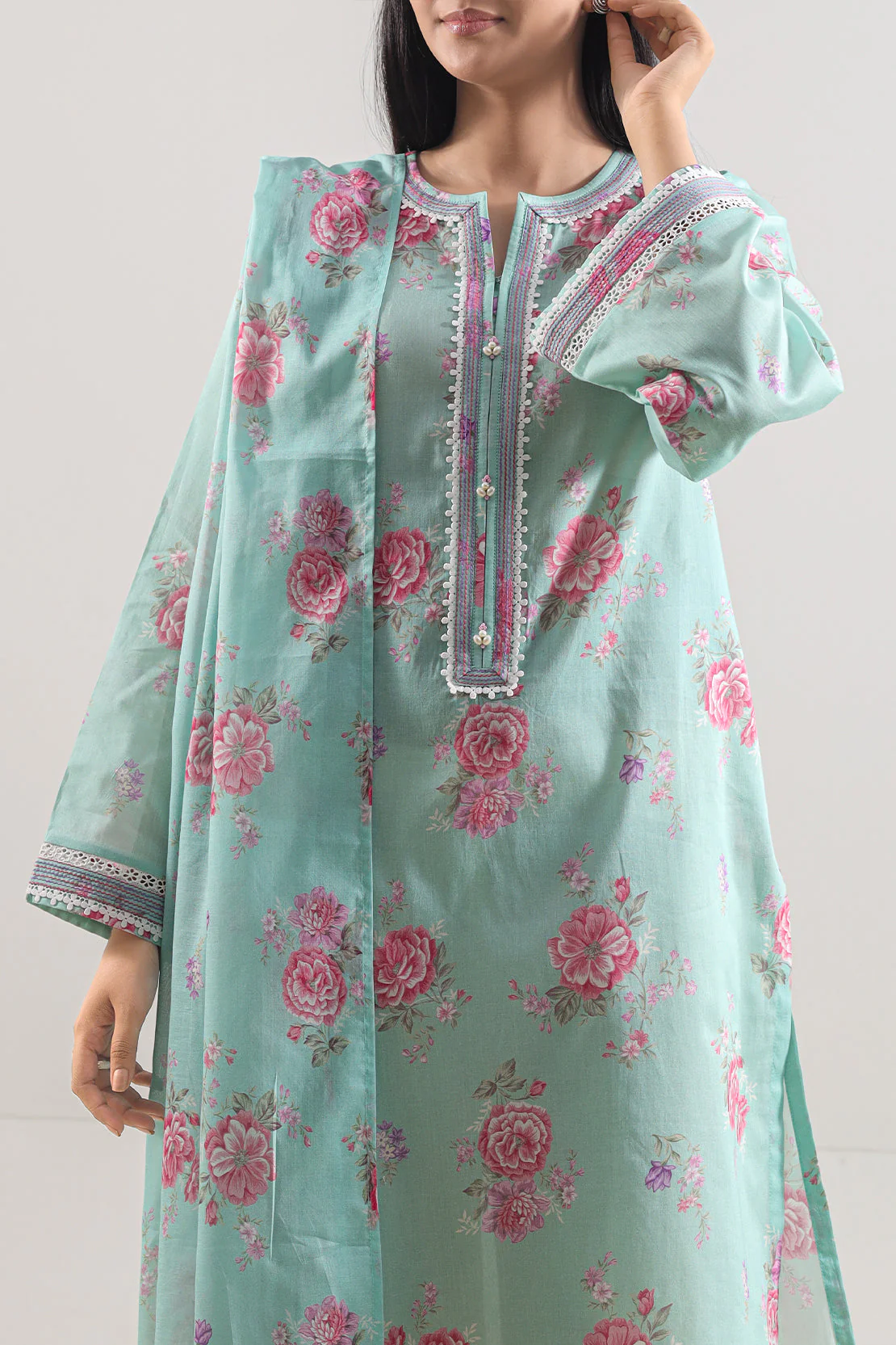 Unstitched Printed Lawn 3 Piece - Image 3