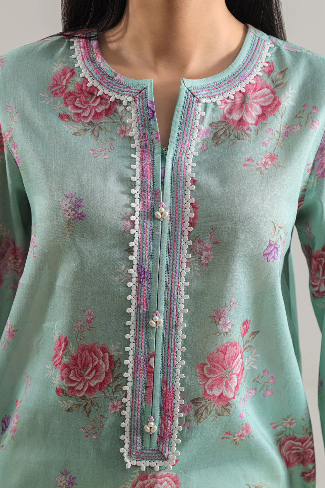 Unstitched Printed Lawn 3 Piece - Image 4
