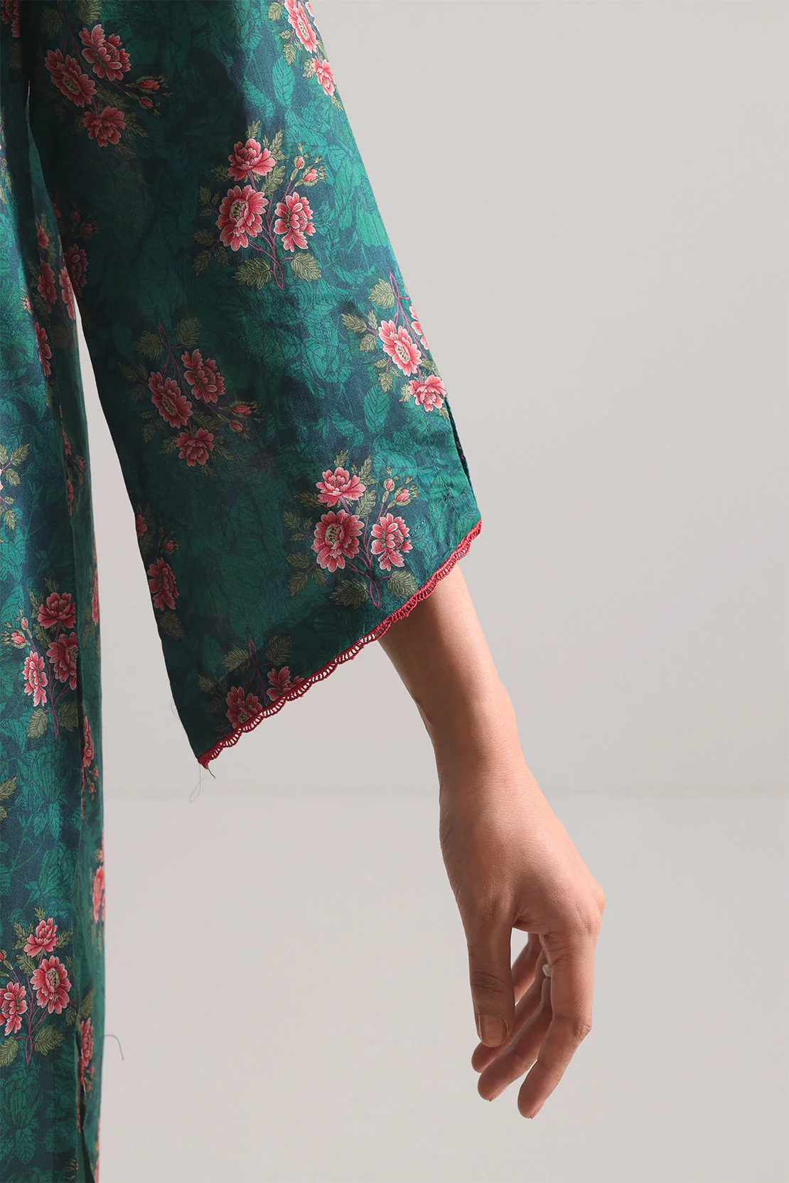 Unstitched Printed Lawn 3 Piece - Image 2