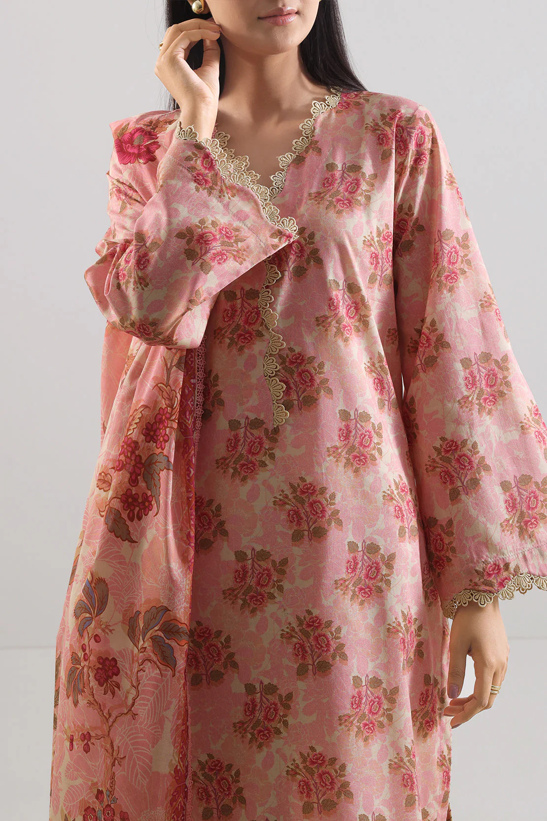Unstitched Printed Lawn 3 Piece - Image 3