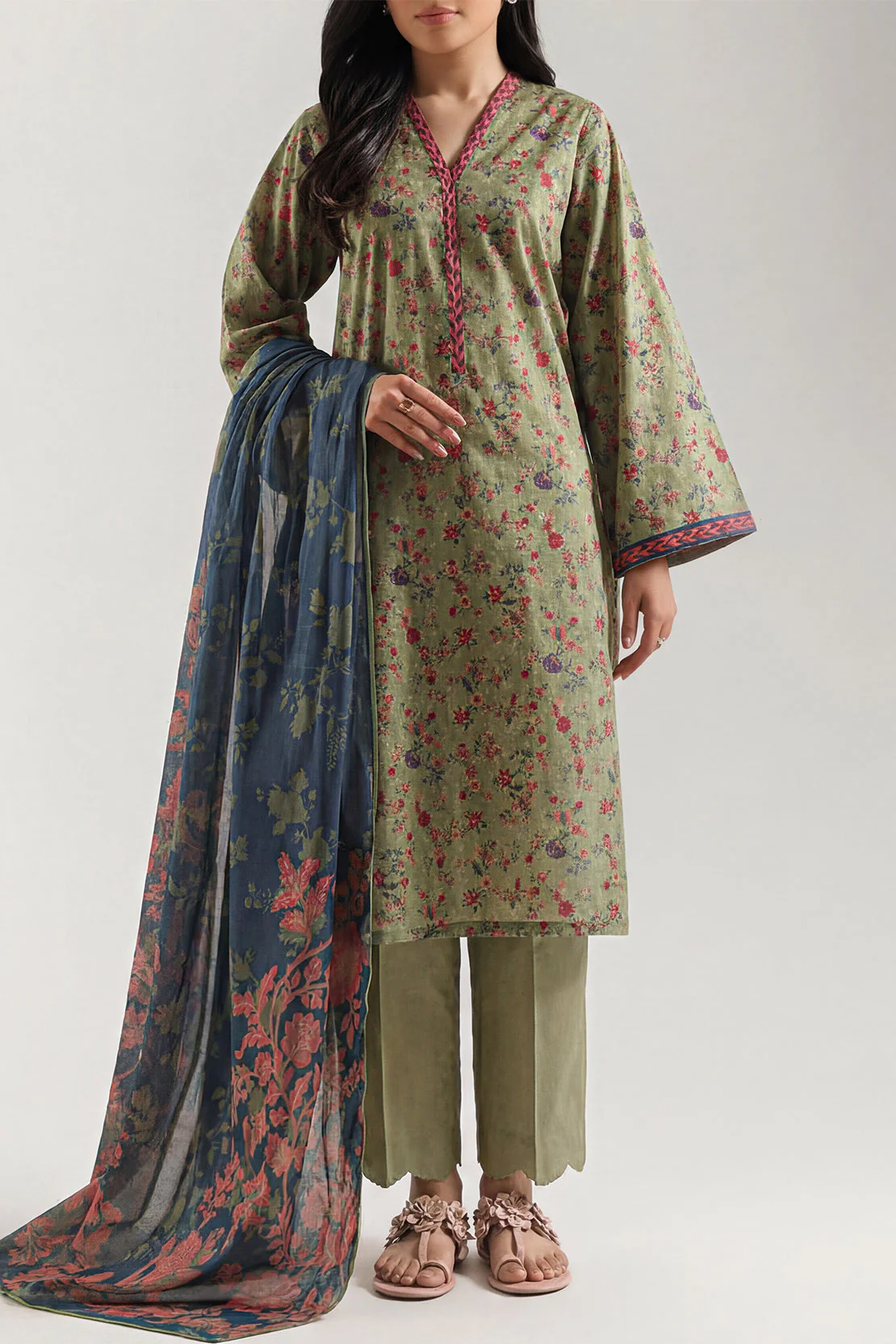 Unstitched Printed Lawn 3 Piece - Image 2