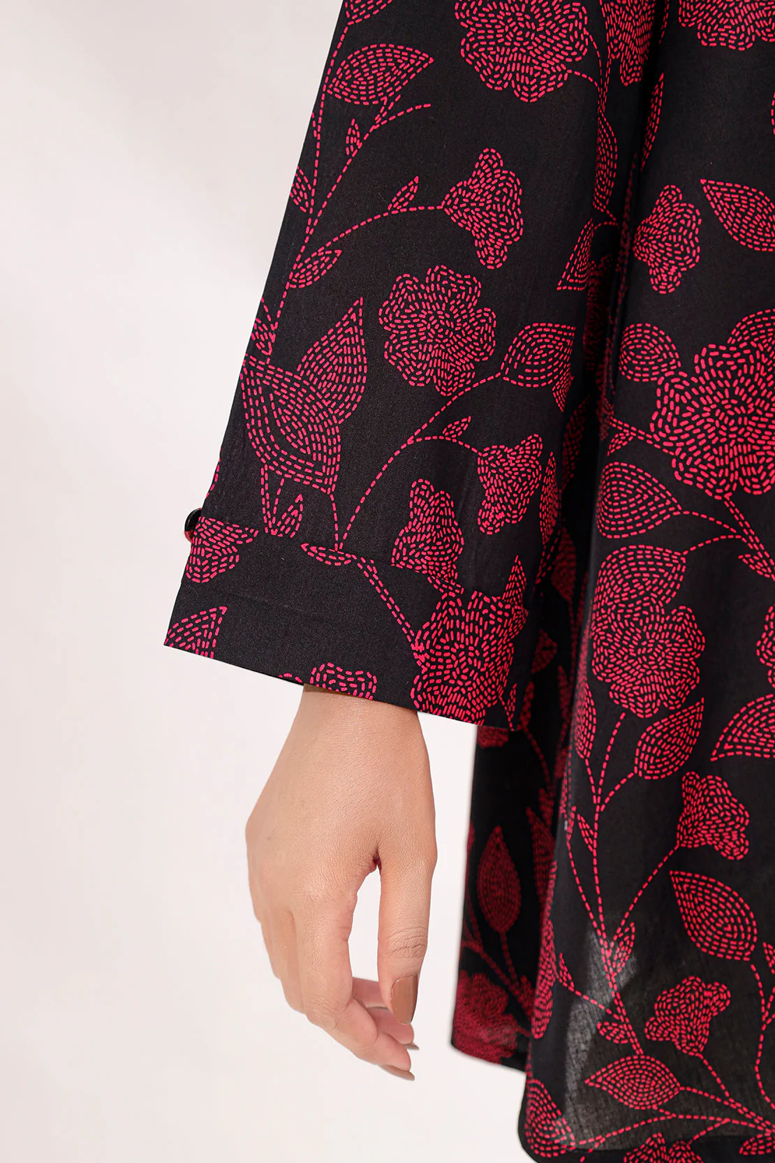 Unstitched Printed Lawn 3 Piece - Image 8