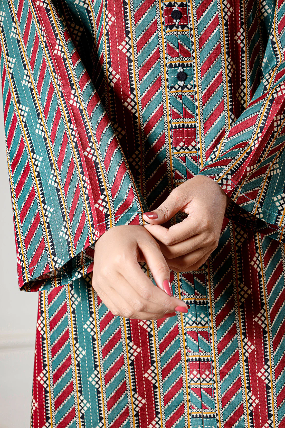 Unstitched Printed Lawn 3 Piece - Image 7