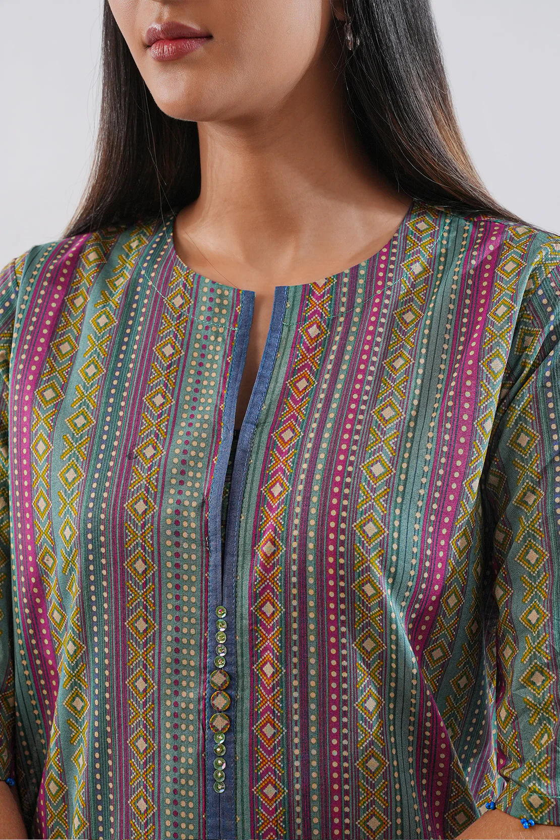 Unstitched Printed Lawn 3 Piece - Image 3
