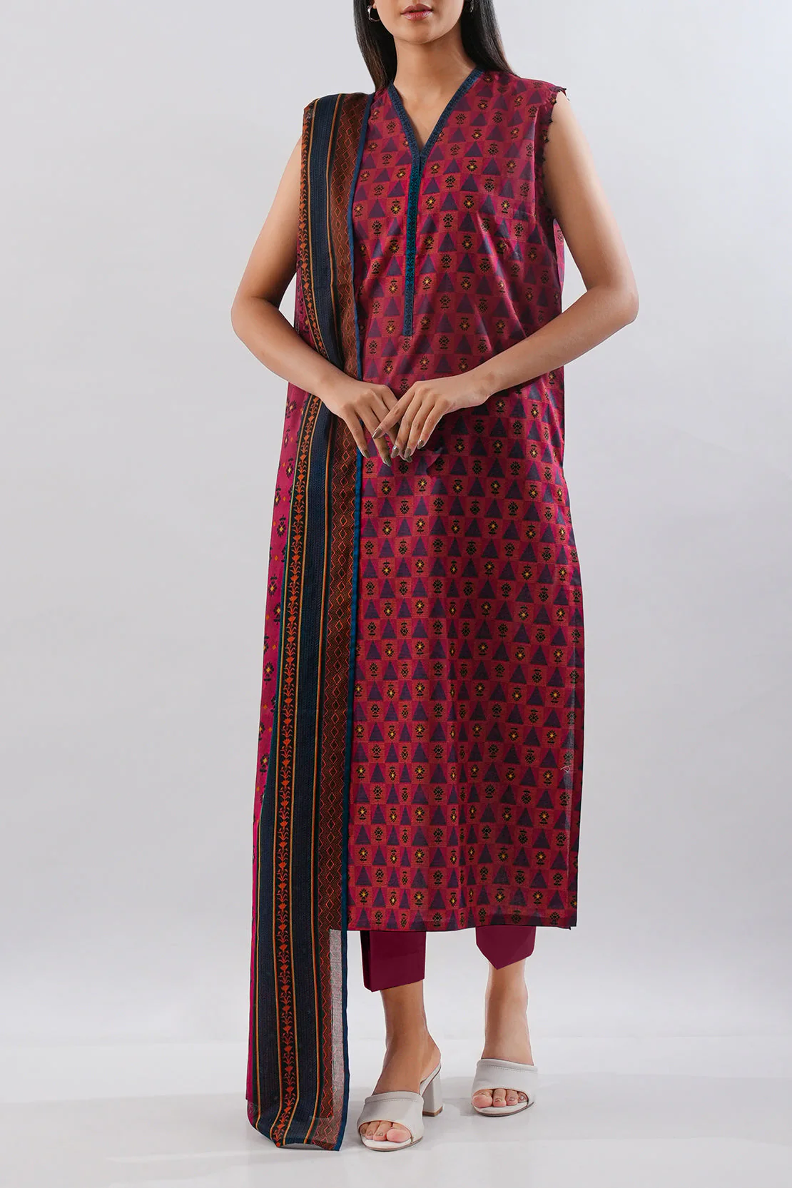 Unstitched Printed Lawn 3 Piece - Image 2