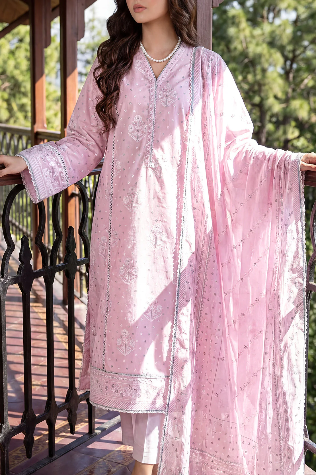 Unstitched Printed Lawn 3 Piece - Image 4