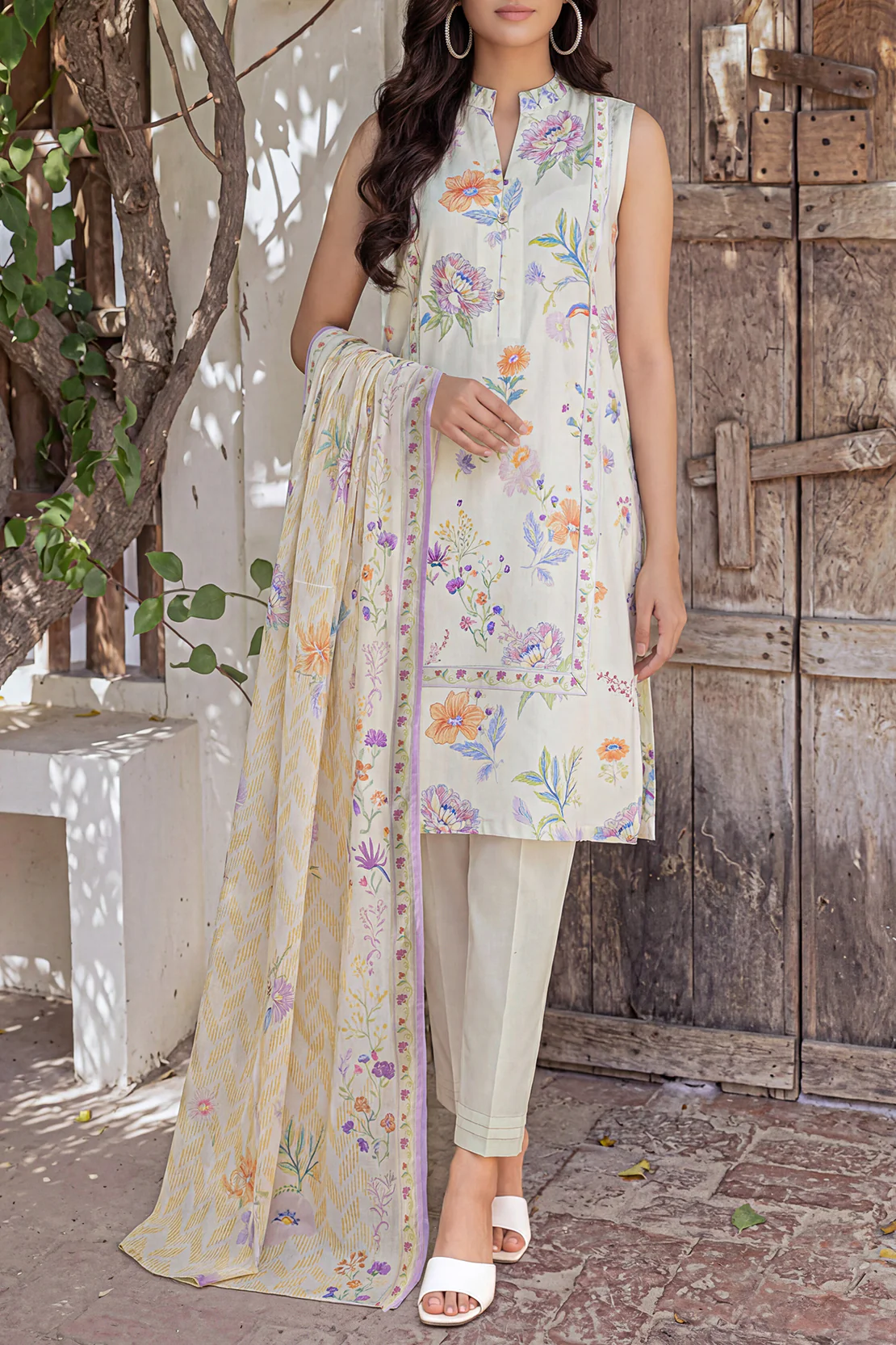 Unstitched Printed Lawn 3 Piece