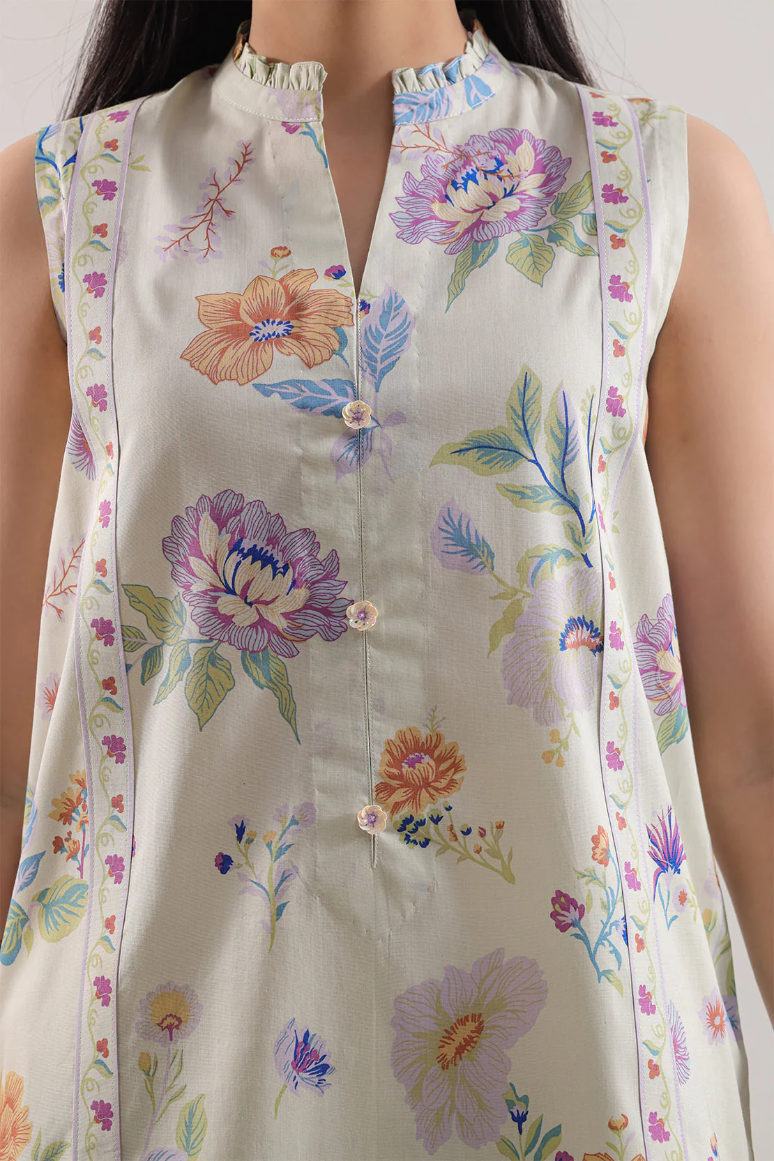 Unstitched Printed Lawn 3 Piece - Image 3