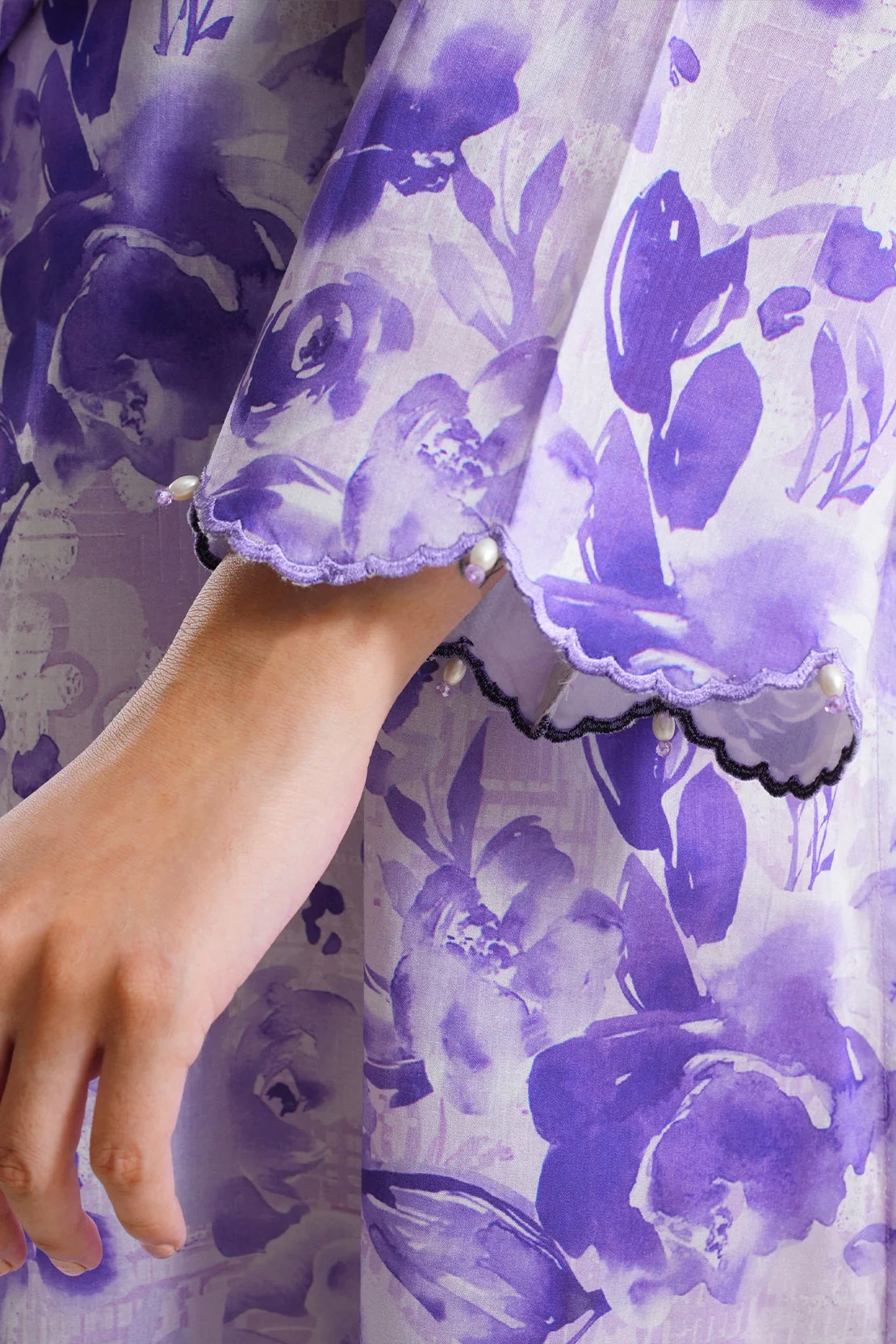 Unstitched Printed Lawn 3 Piece - Image 5