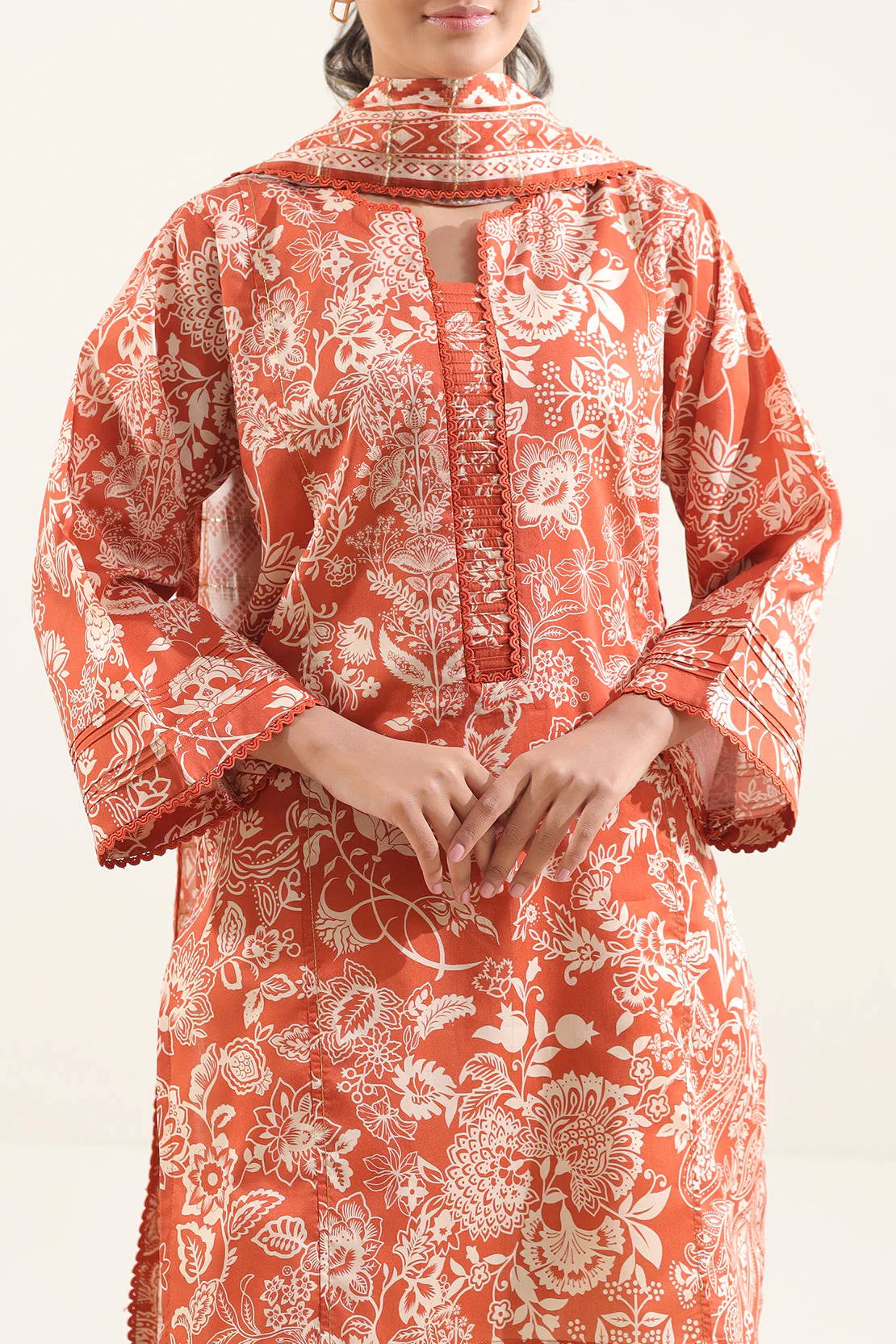 Unstitched Printed Lawn 3 Piece - Image 4