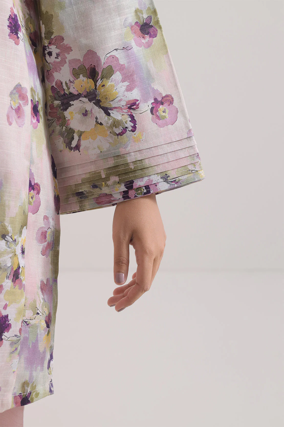 Unstitched Printed Lawn 3 Piece - Image 4