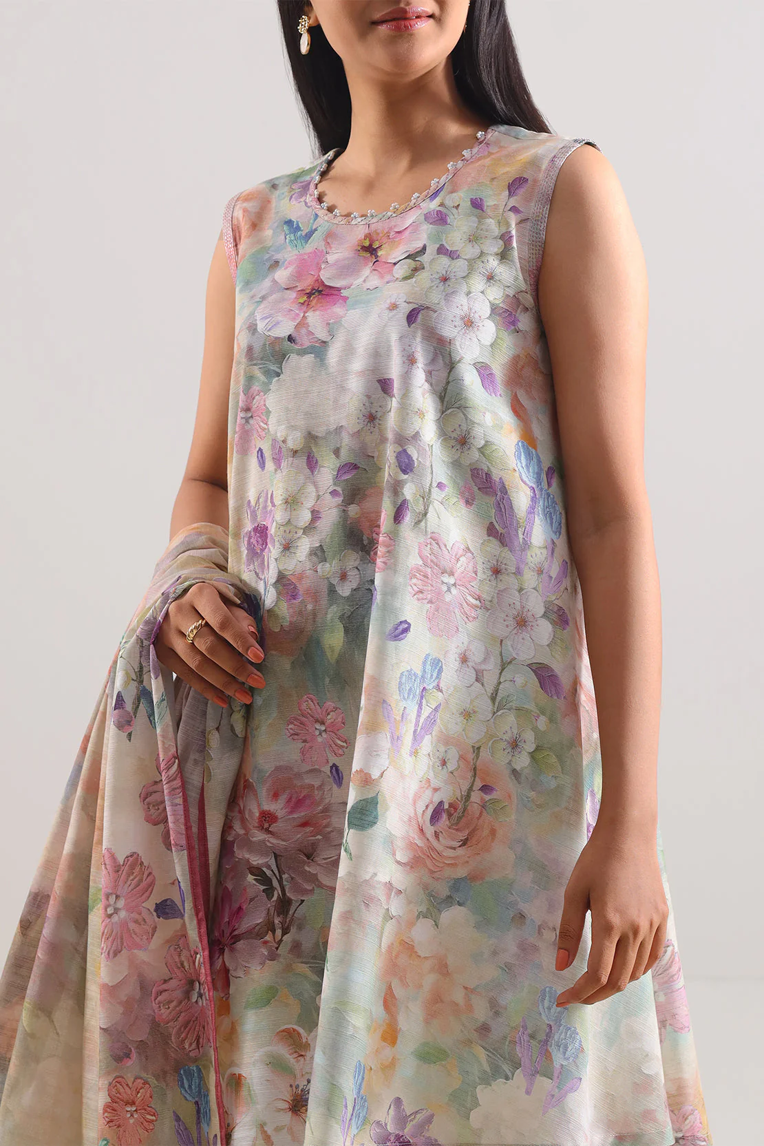 Unstitched Printed Lawn 3 Piece - Image 3