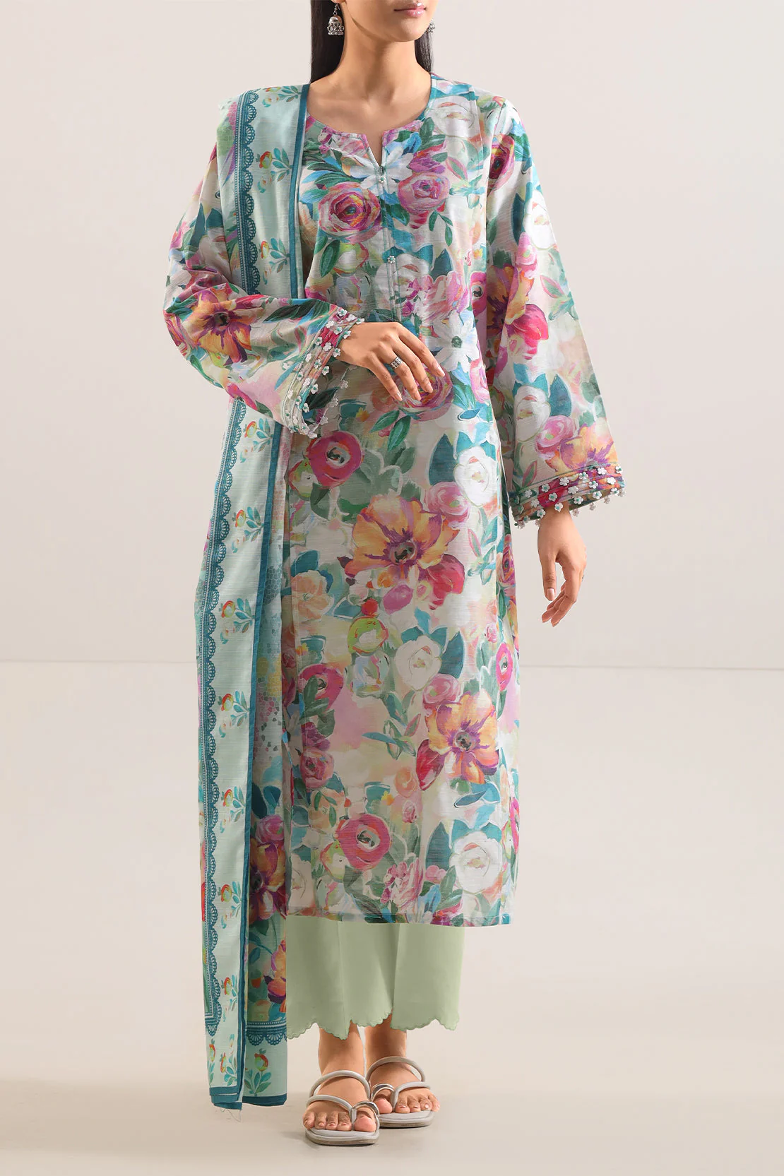 Unstitched Printed Lawn 3 Piece - Image 4