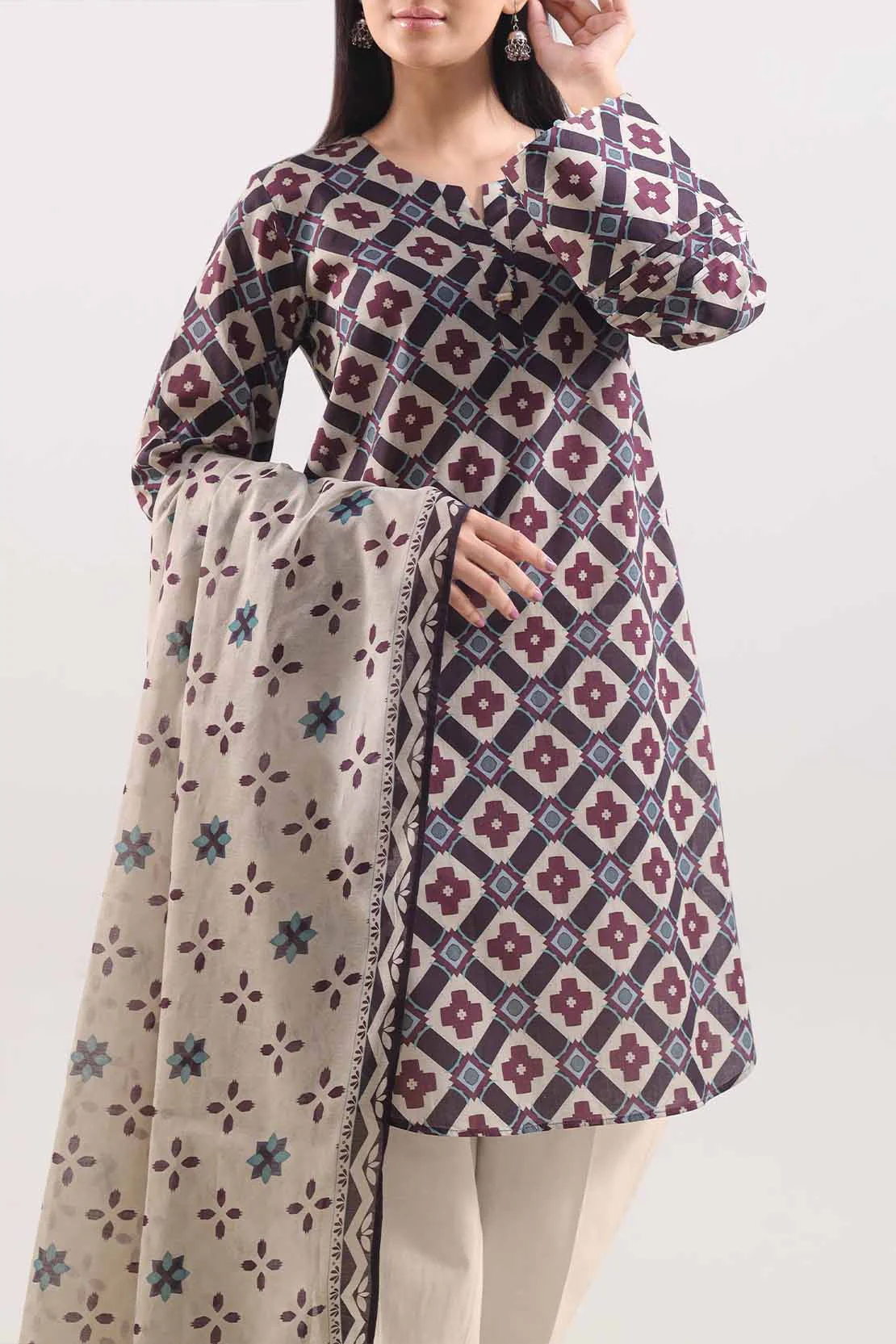 Unstitched Printed Lawn 3 Piece - Image 3