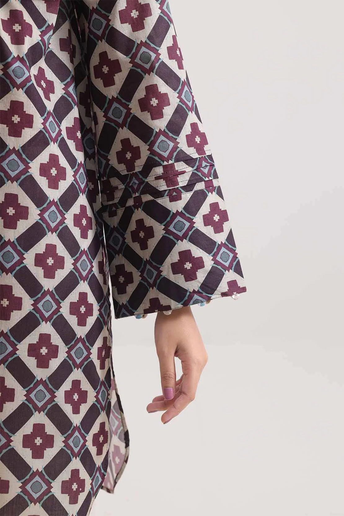 Unstitched Printed Lawn 3 Piece - Image 5