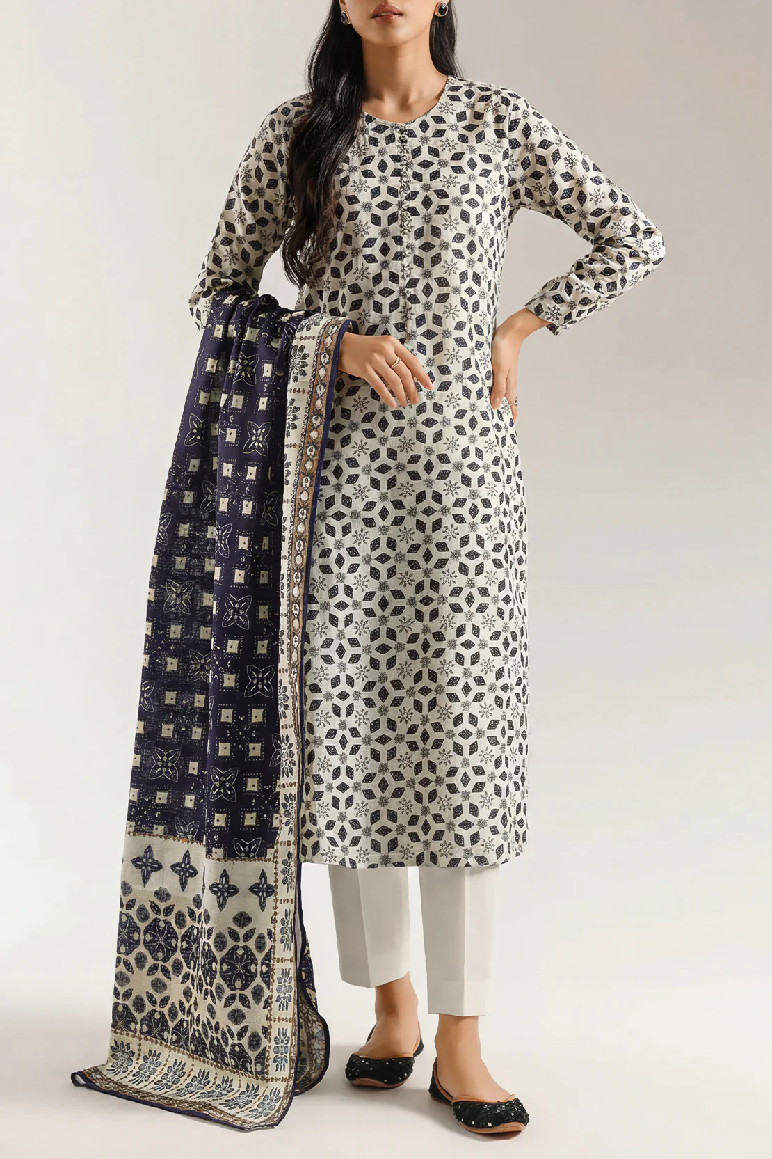 Unstitched Printed Lawn 3 Piece
