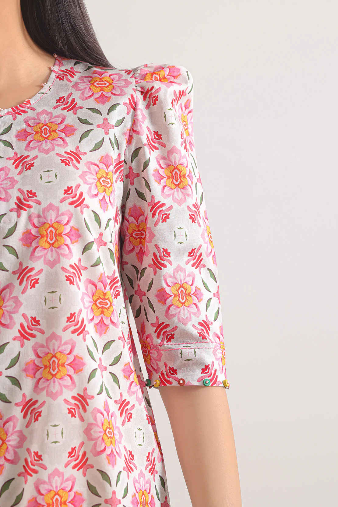 Unstitched Printed Lawn 3 Piece - Image 5
