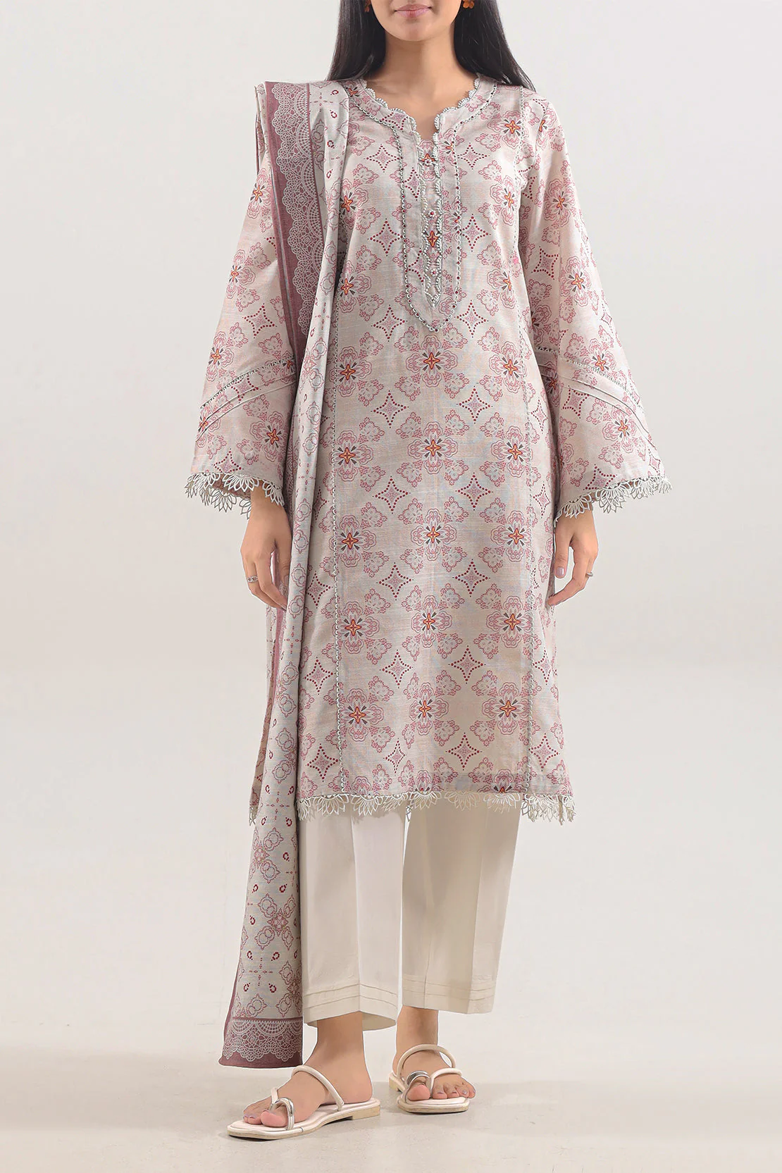 Unstitched Printed Lawn 3 Piece - Image 3