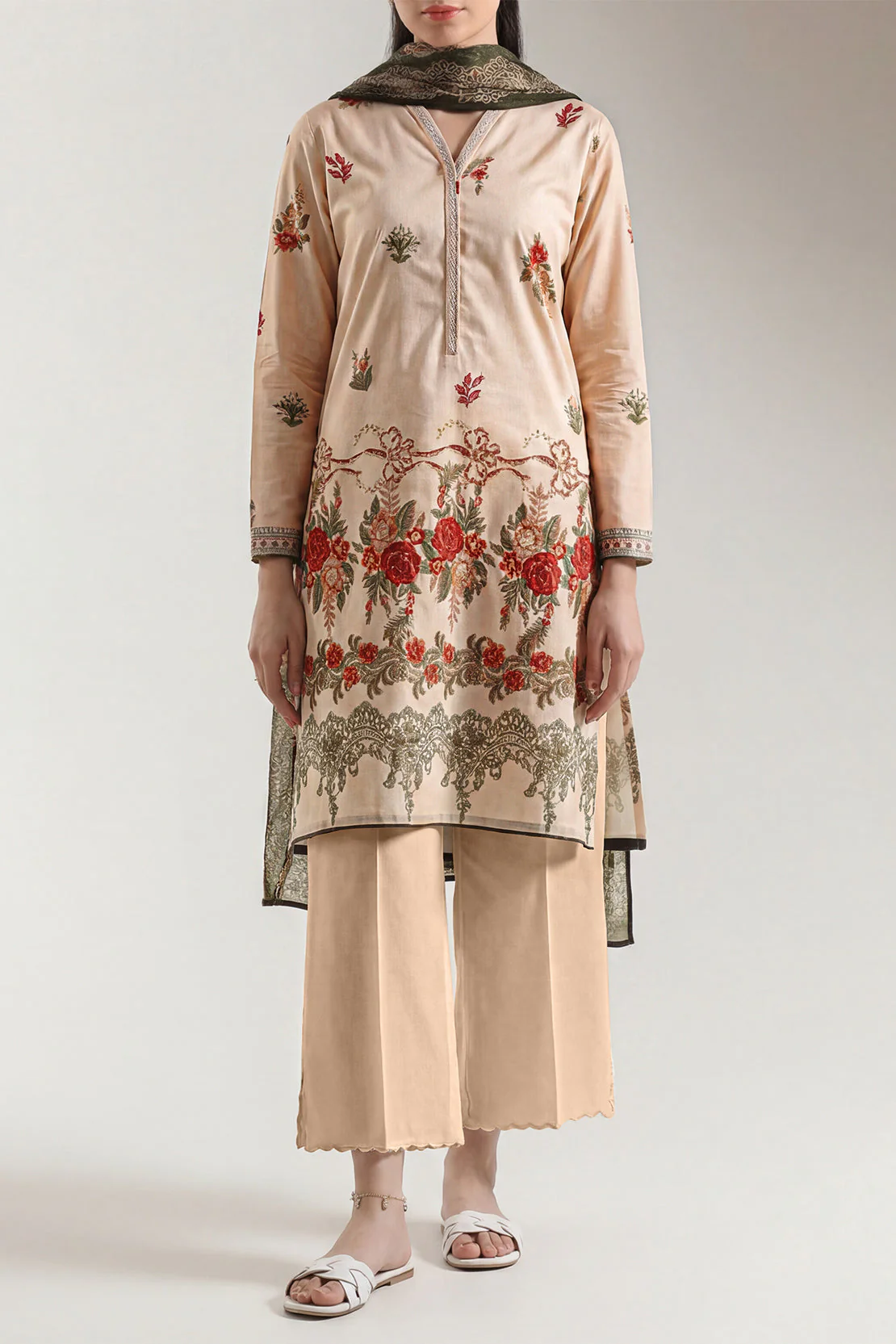 Unstitched Printed Lawn 3 Piece - Image 2