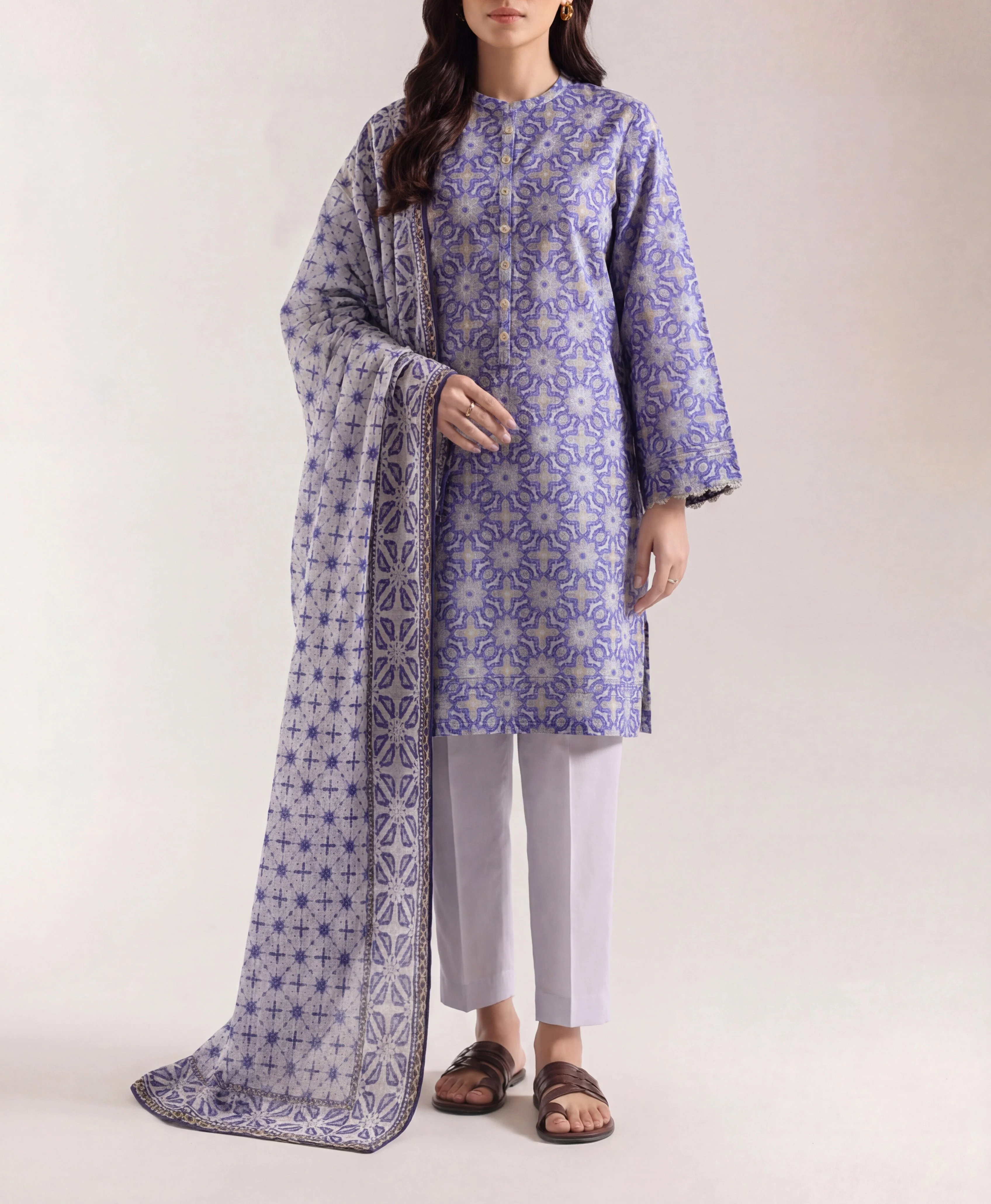 Unstitched Printed Lawn 3 Piece - Image 2