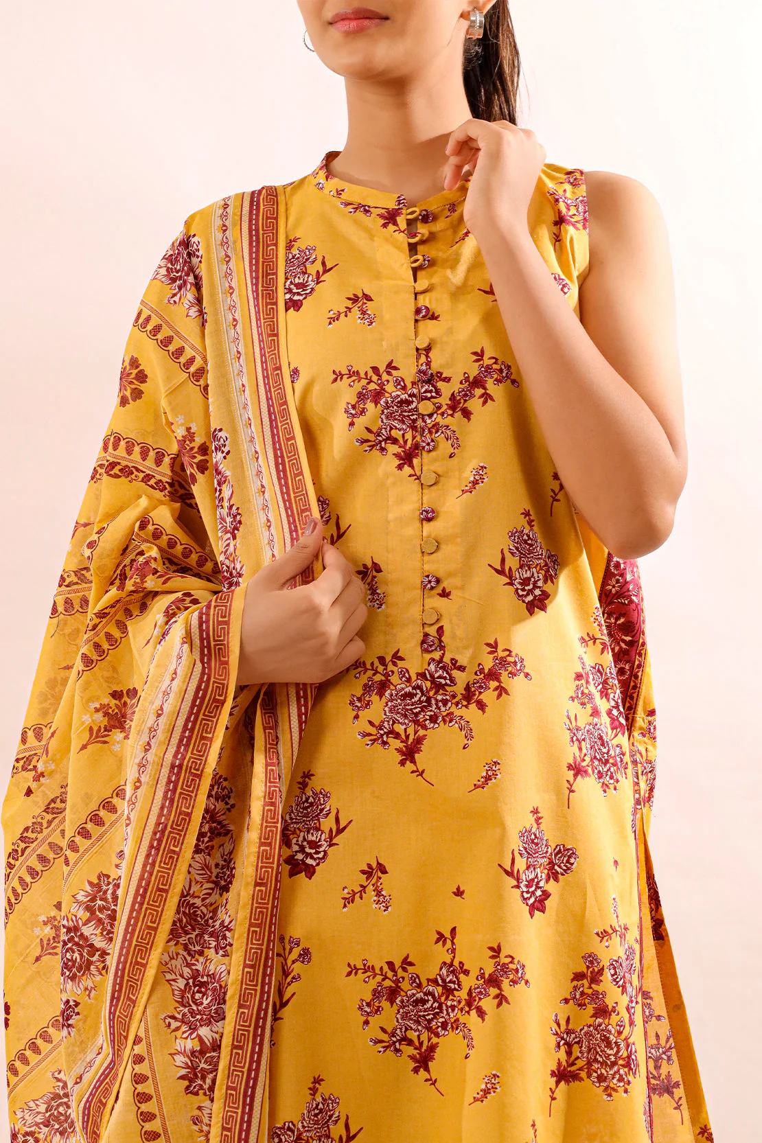 Unstitched Printed Lawn 3 Piece - Image 5