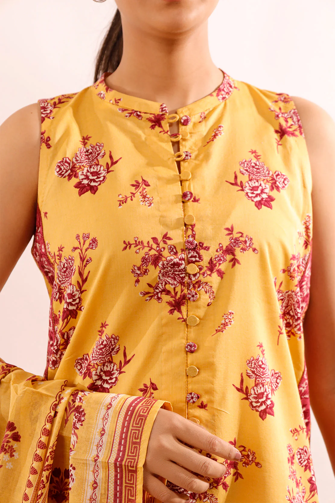 Unstitched Printed Lawn 3 Piece - Image 7