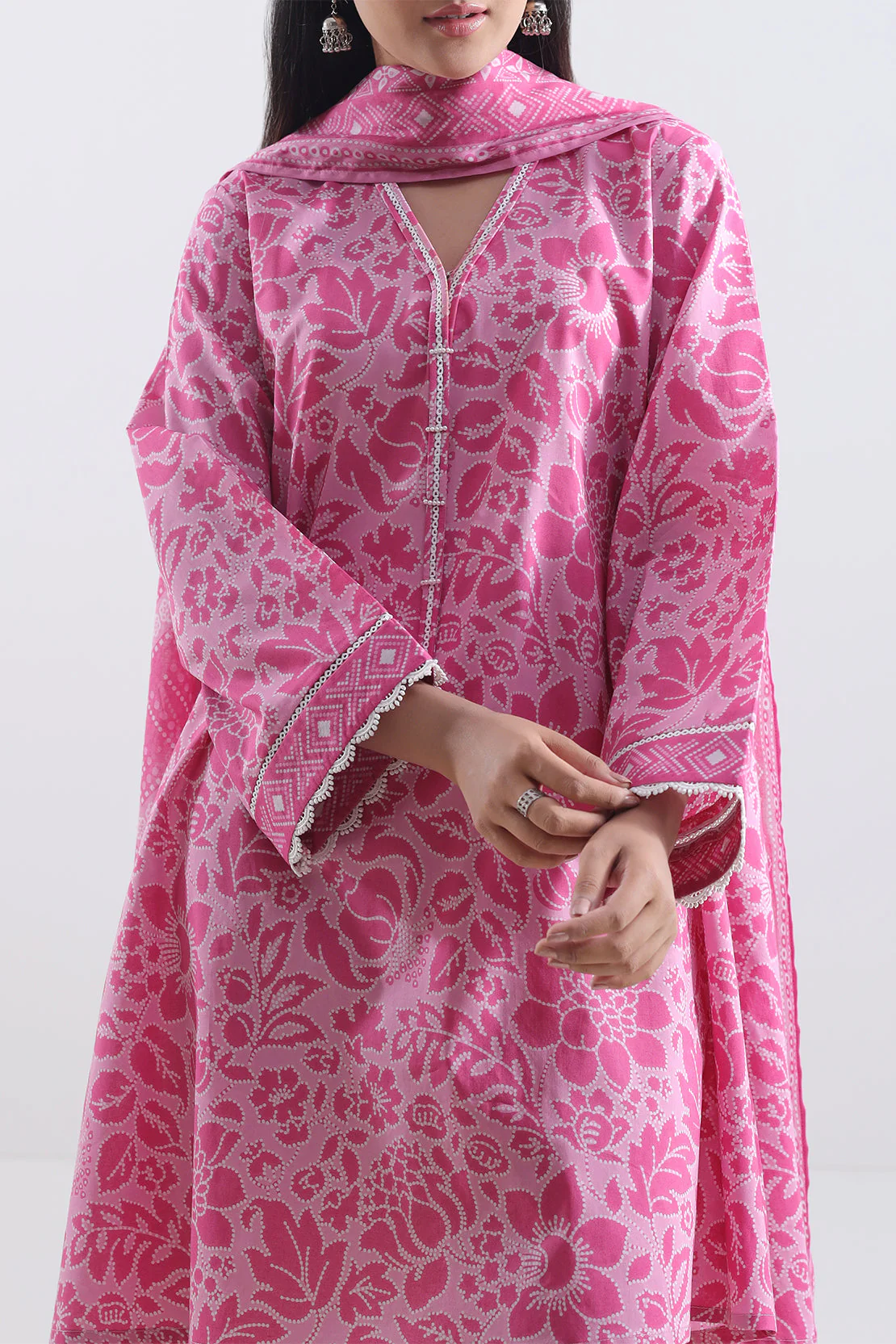 Unstitched Printed Lawn 3 Piece - Image 3