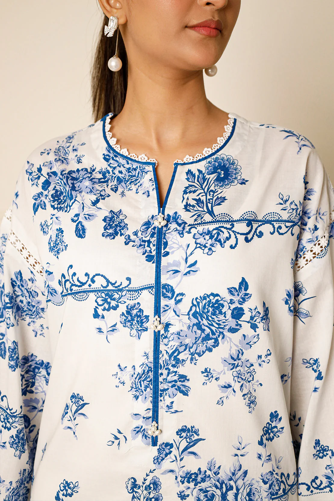 Unstitched Printed Lawn 3 Piece - Image 5