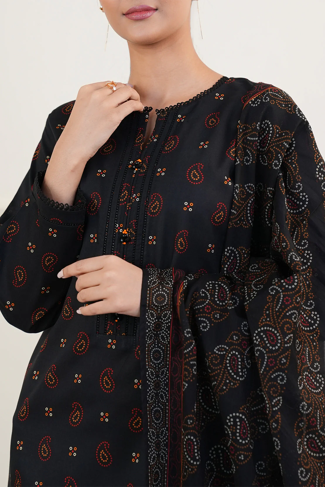 Unstitched Printed Lawn 3 Piece - Image 6