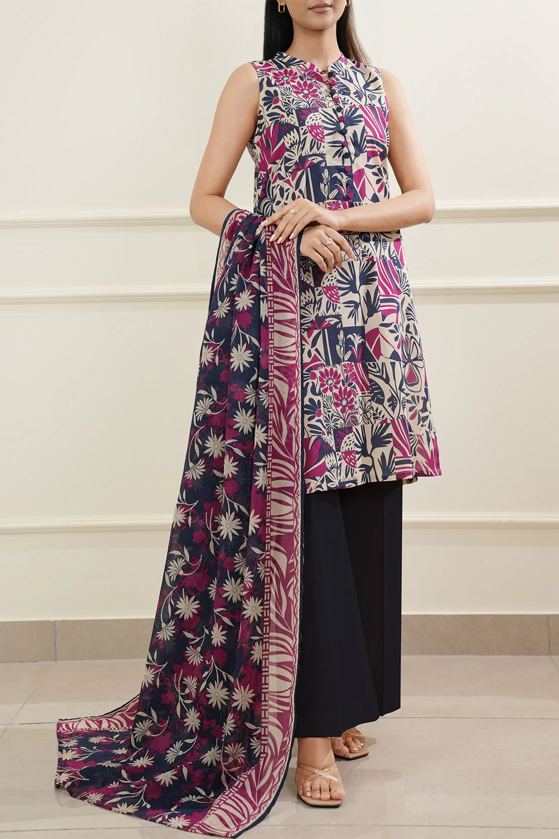 Unstitched Printed Lawn 3 Piece - Image 2