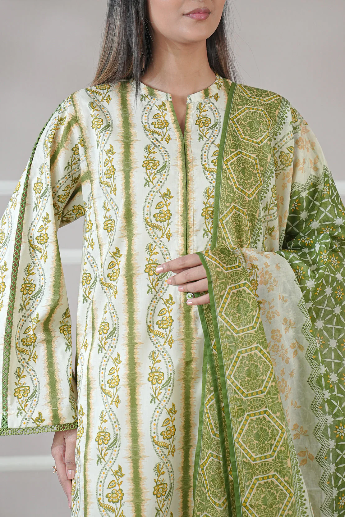 Unstitched Printed Lawn 3 Piece - Image 6