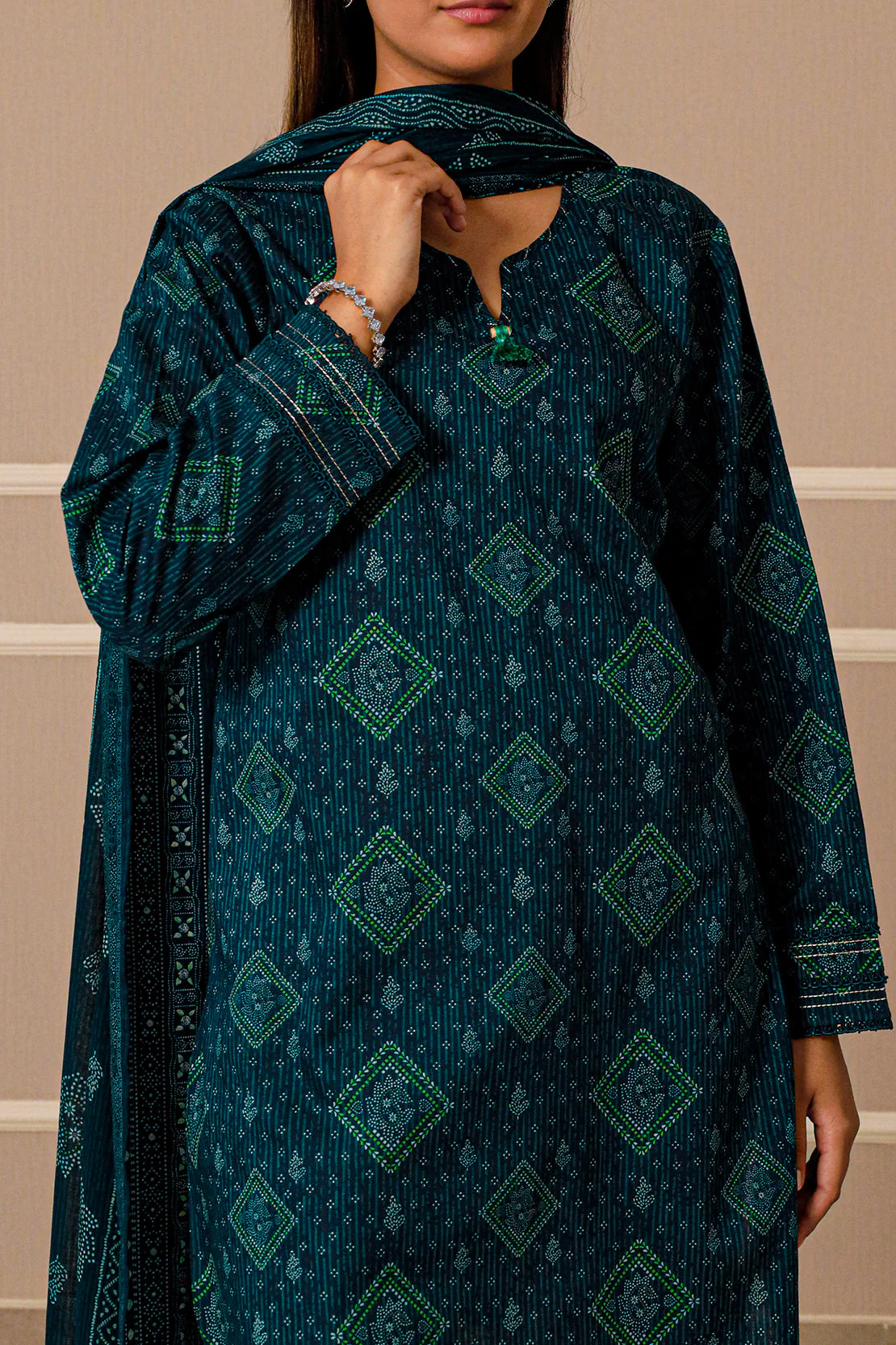 Unstitched Printed Lawn 3 Piece - Image 6