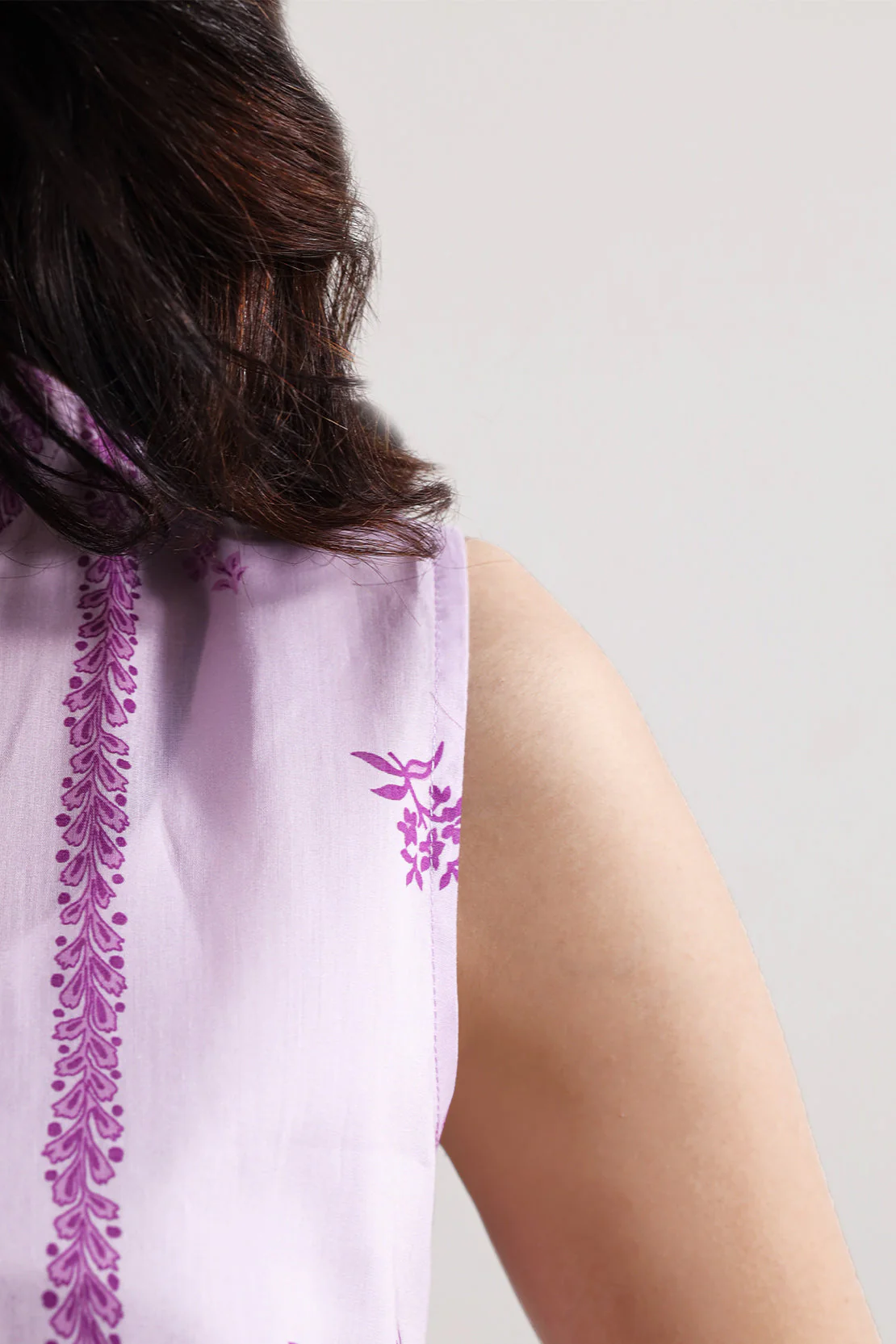 Unstitched Printed Lawn 3 Piece - Image 5