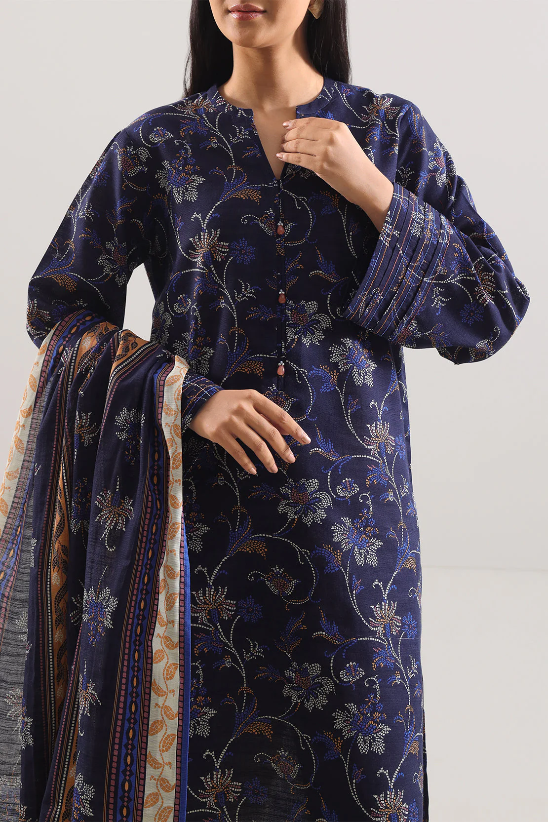 Unstitched Printed Lawn 3 Piece - Image 2