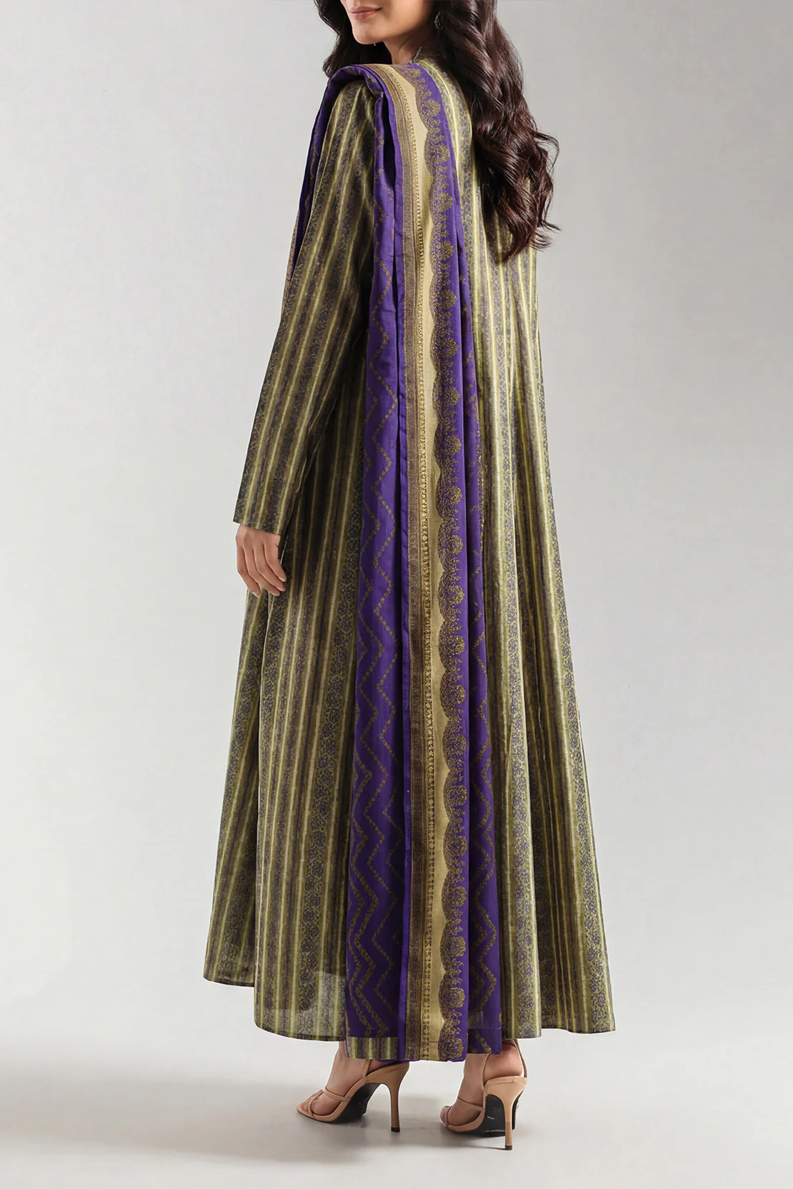 Unstitched Printed Lawn 3 Piece - Image 3