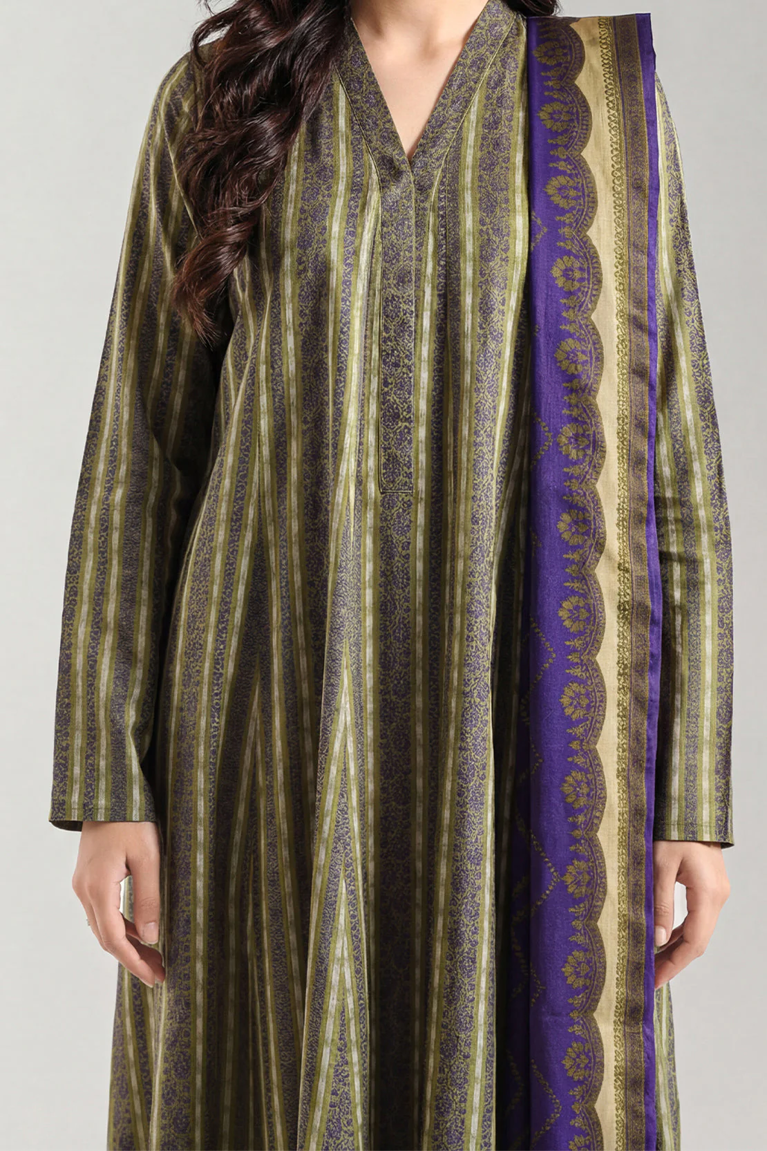 Unstitched Printed Lawn 3 Piece - Image 4