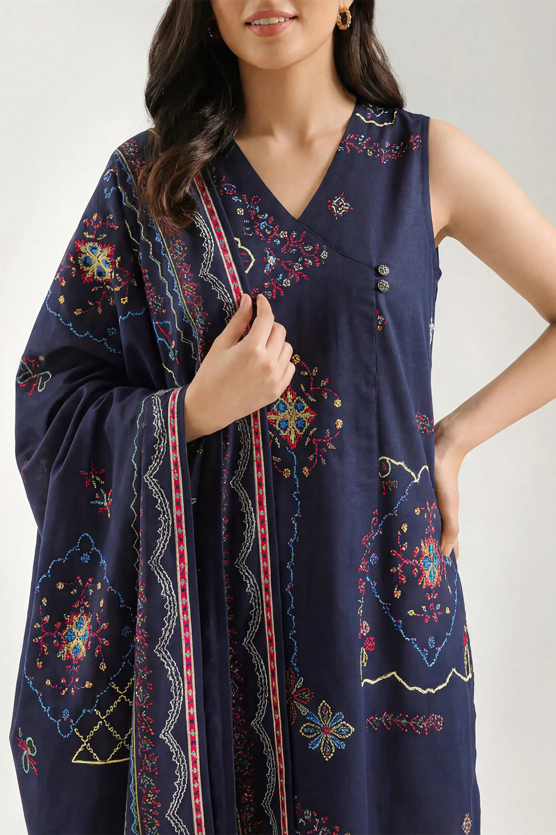 Unstitched Printed Lawn 3 Piece - Image 2