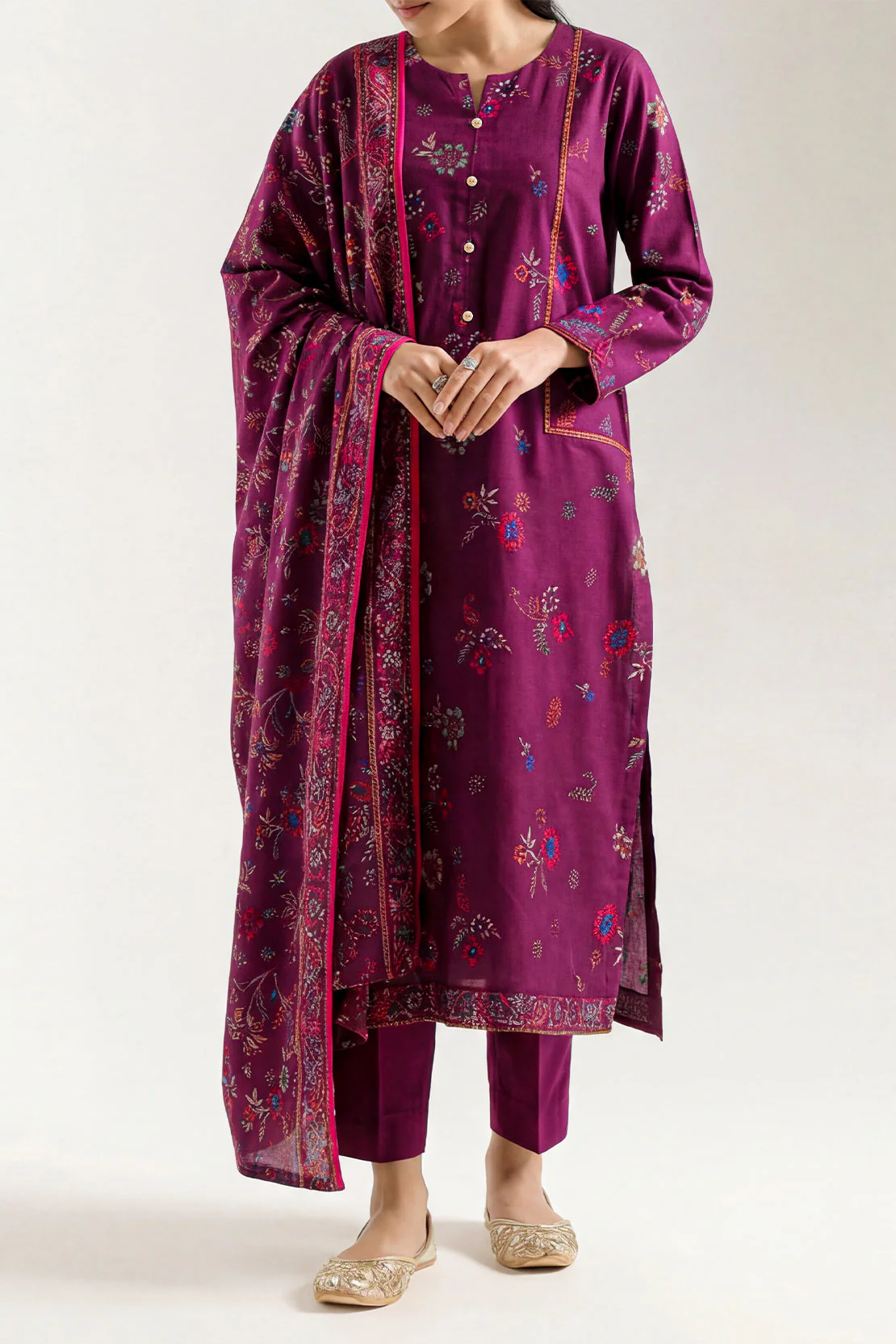 Unstitched Printed Lawn 3 Piece - Image 3