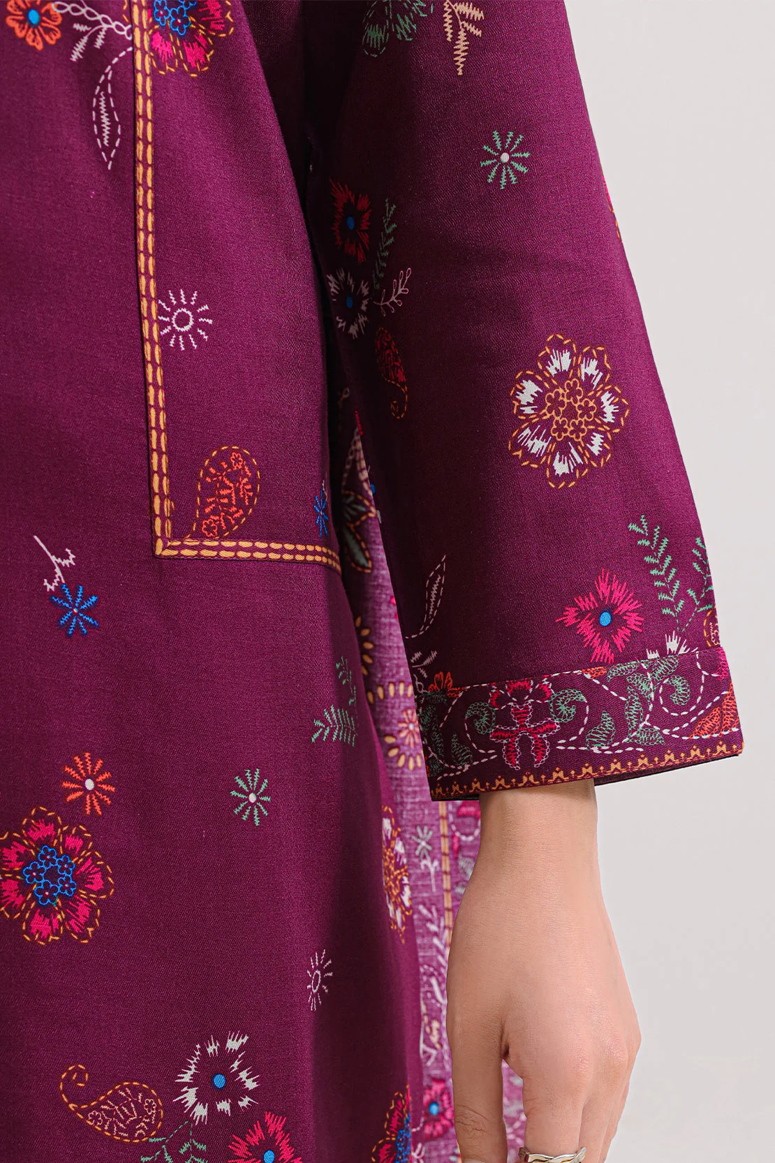 Unstitched Printed Lawn 3 Piece - Image 5