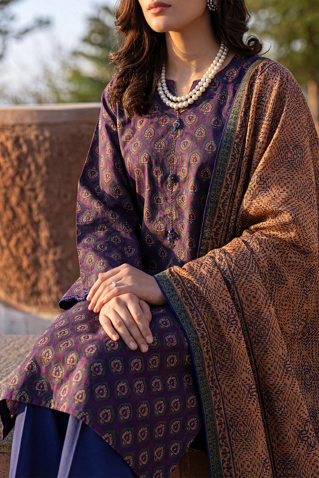 Unstitched Printed Lawn 3 Piece - Image 3